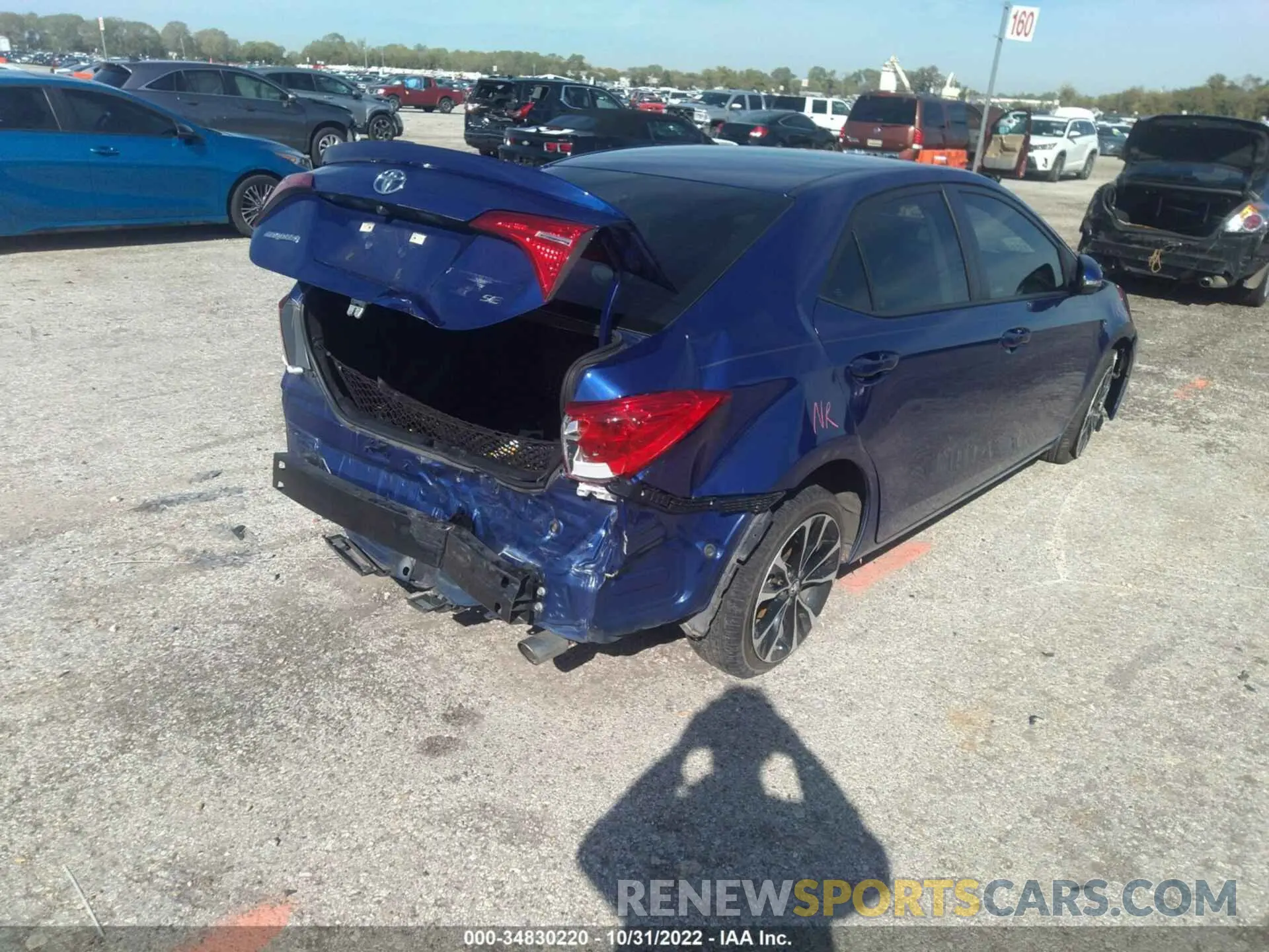 4 Фотография поврежденного автомобиля 5YFBURHE7KP927636 TOYOTA COROLLA 2019
