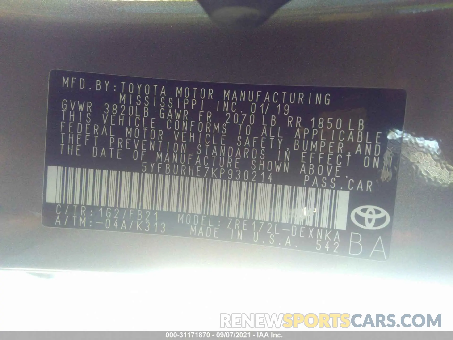 9 Photograph of a damaged car 5YFBURHE7KP930214 TOYOTA COROLLA 2019