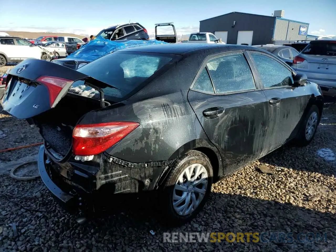 3 Фотография поврежденного автомобиля 5YFBURHE7KP932237 TOYOTA COROLLA 2019