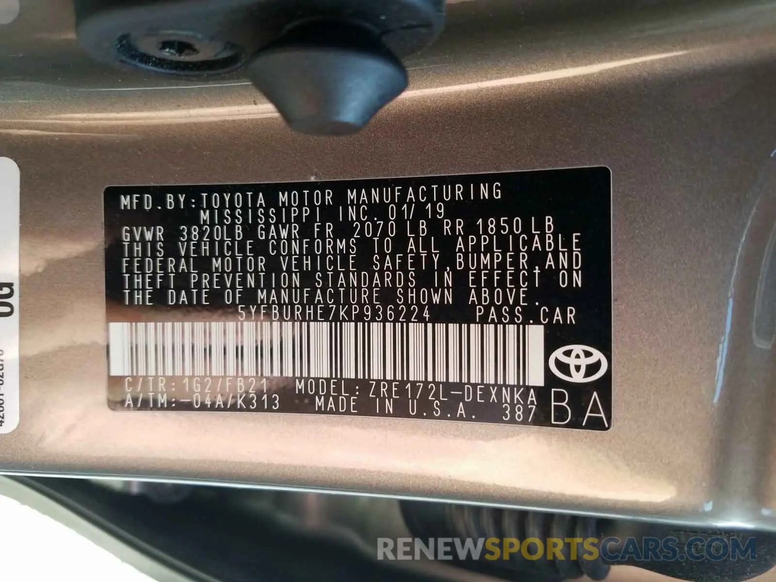 10 Photograph of a damaged car 5YFBURHE7KP936224 TOYOTA COROLLA 2019
