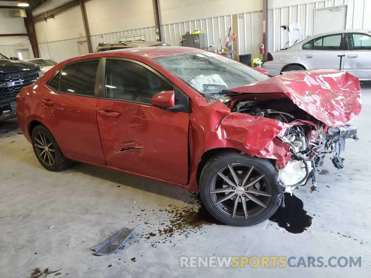 4 Фотография поврежденного автомобиля 5YFBURHE7KP943917 TOYOTA COROLLA 2019