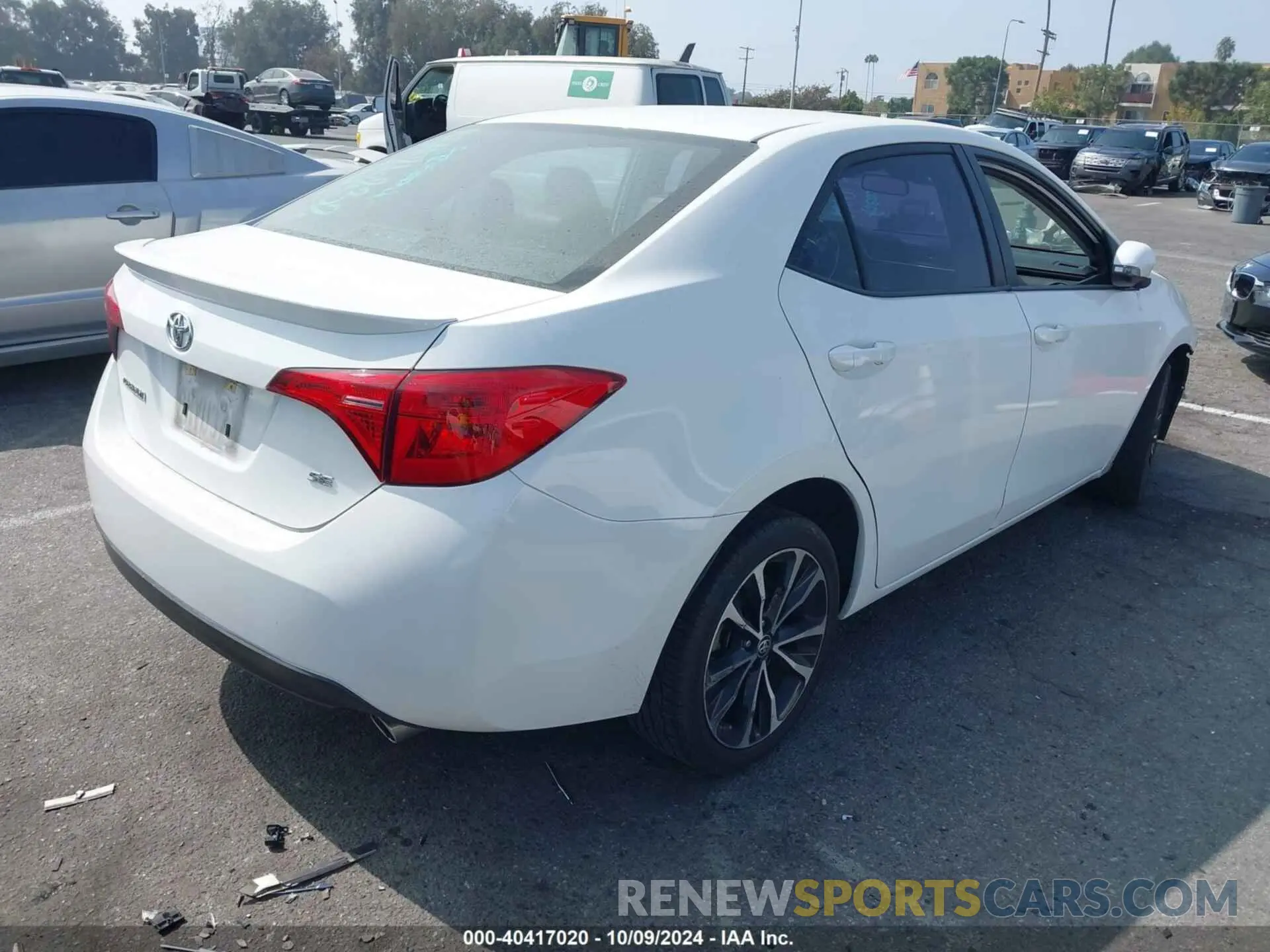 4 Фотография поврежденного автомобиля 5YFBURHE7KP944453 TOYOTA COROLLA 2019