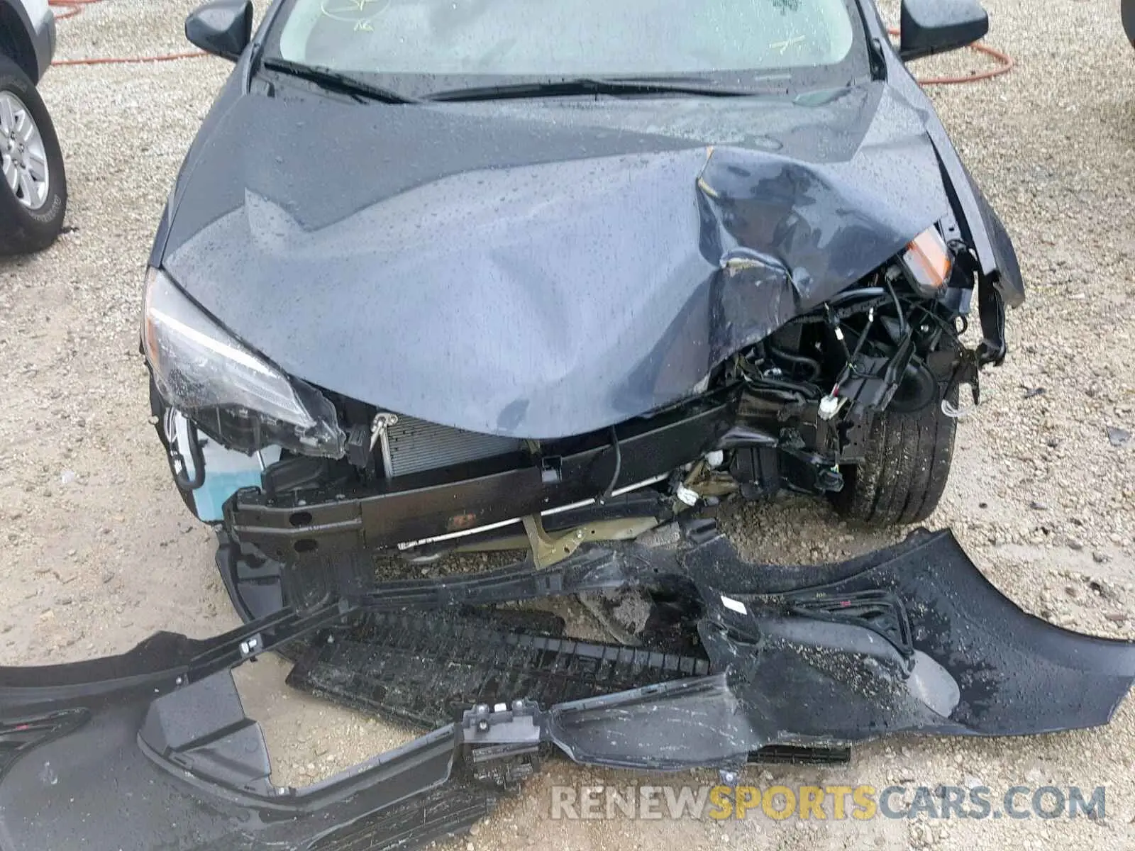 7 Photograph of a damaged car 5YFBURHE7KP946882 TOYOTA COROLLA 2019