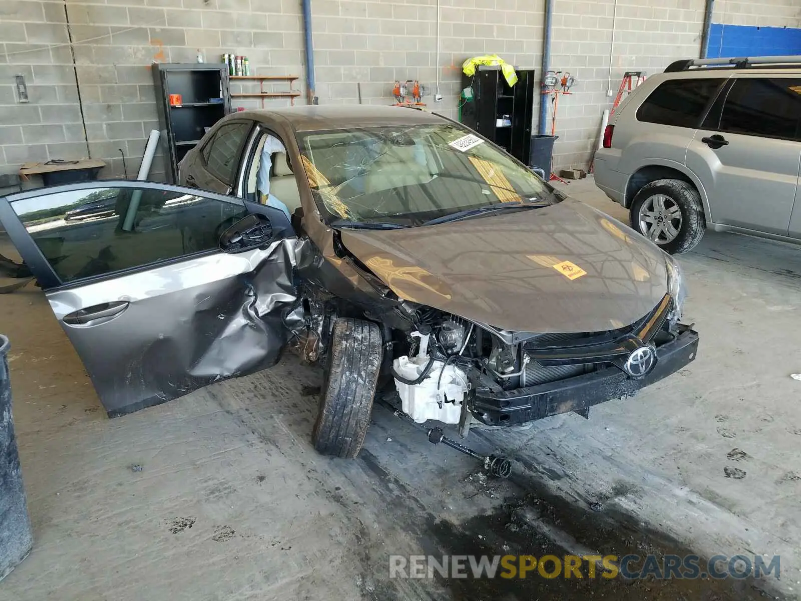 1 Photograph of a damaged car 5YFBURHE8KP856561 TOYOTA COROLLA 2019