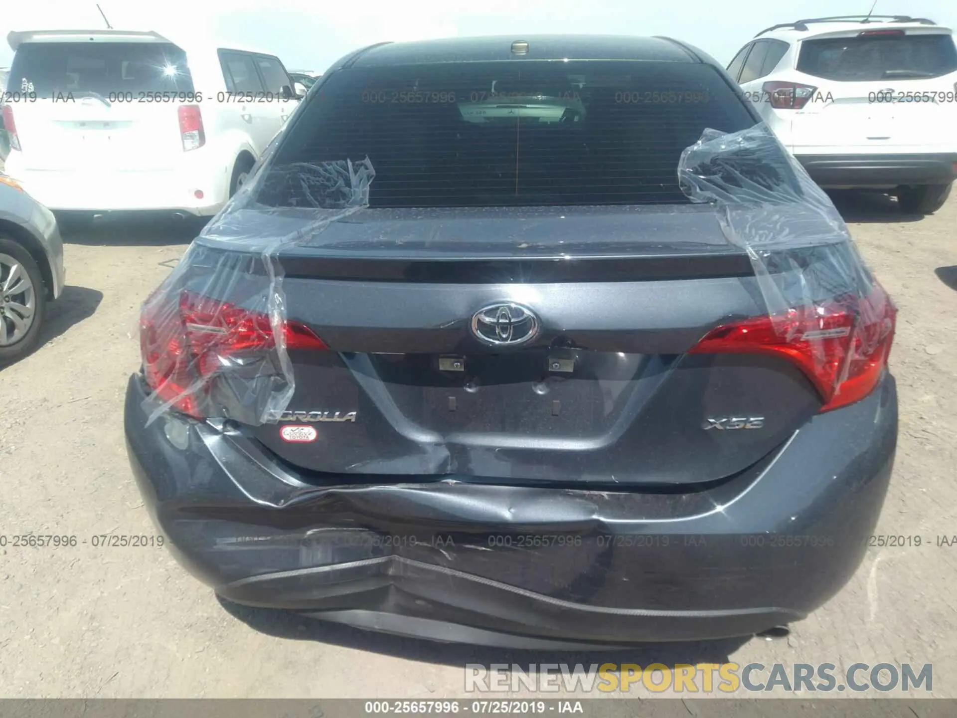 6 Photograph of a damaged car 5YFBURHE8KP861291 TOYOTA COROLLA 2019