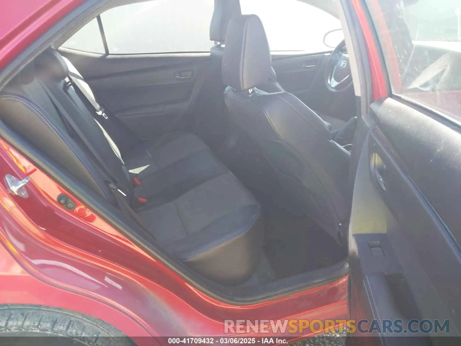 8 Фотография поврежденного автомобиля 5YFBURHE8KP861582 TOYOTA COROLLA 2019
