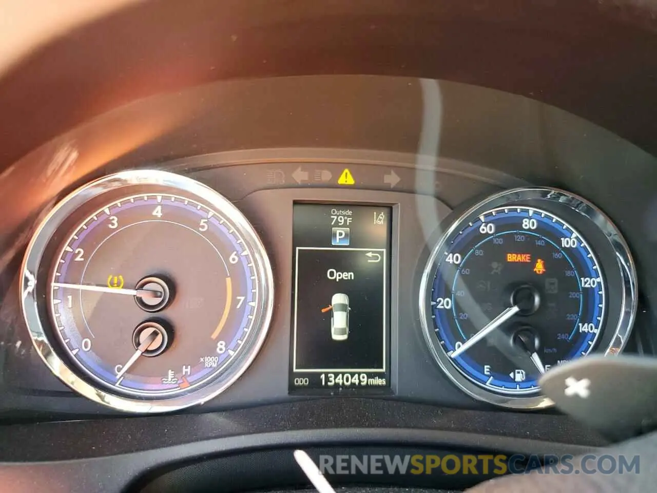 9 Photograph of a damaged car 5YFBURHE8KP861646 TOYOTA COROLLA 2019