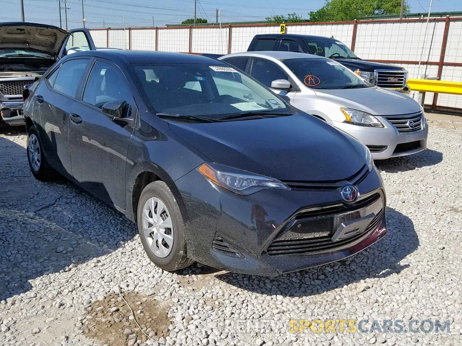 1 Photograph of a damaged car 5YFBURHE8KP862439 TOYOTA COROLLA 2019