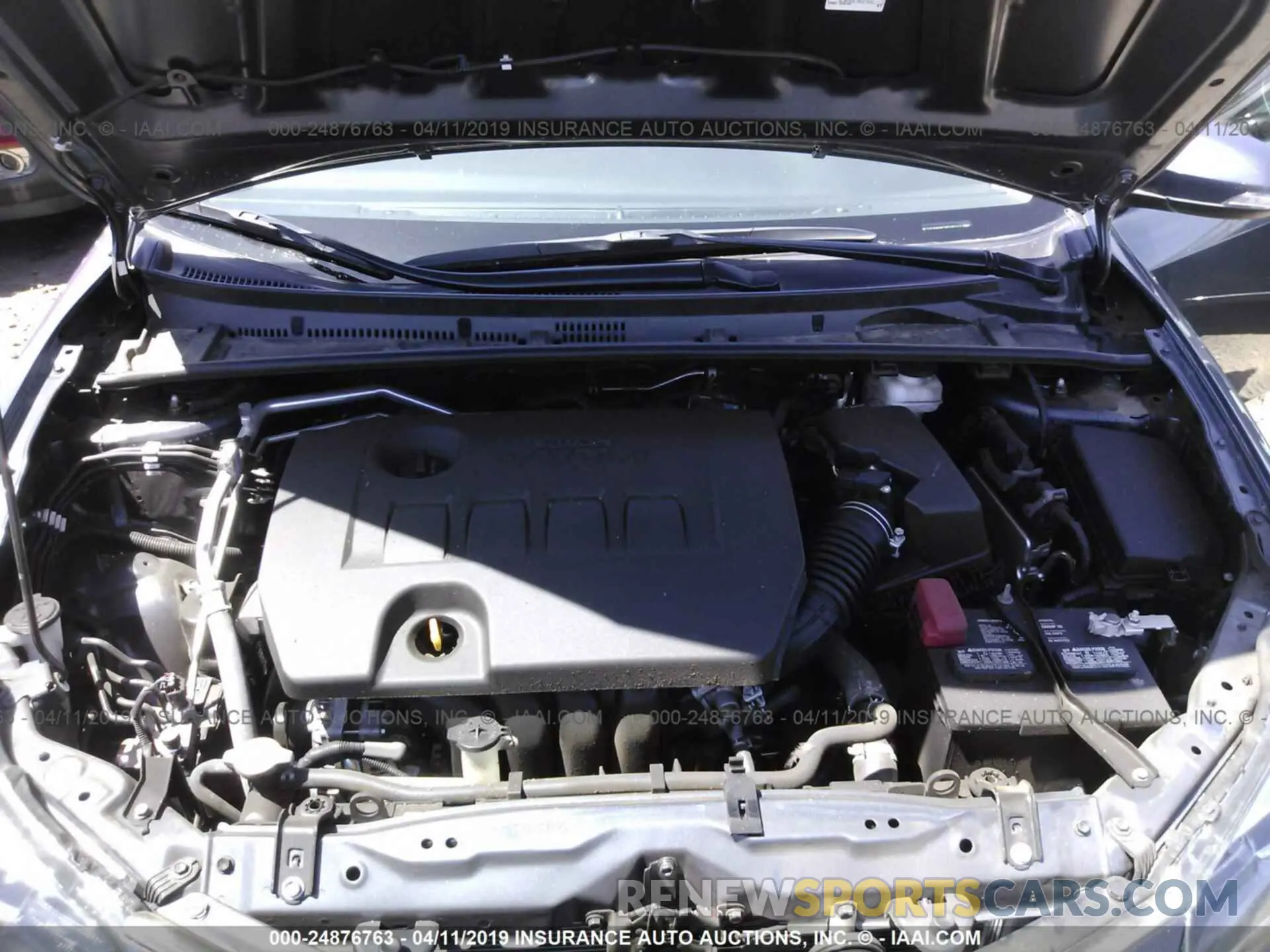 10 Photograph of a damaged car 5YFBURHE8KP863753 TOYOTA COROLLA 2019