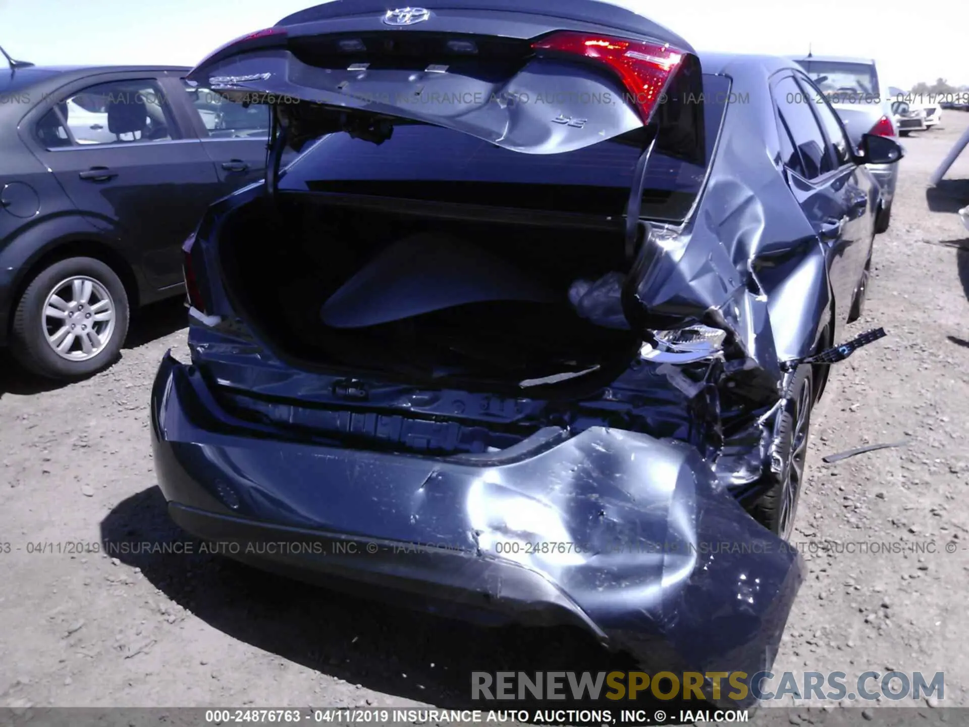 6 Photograph of a damaged car 5YFBURHE8KP863753 TOYOTA COROLLA 2019