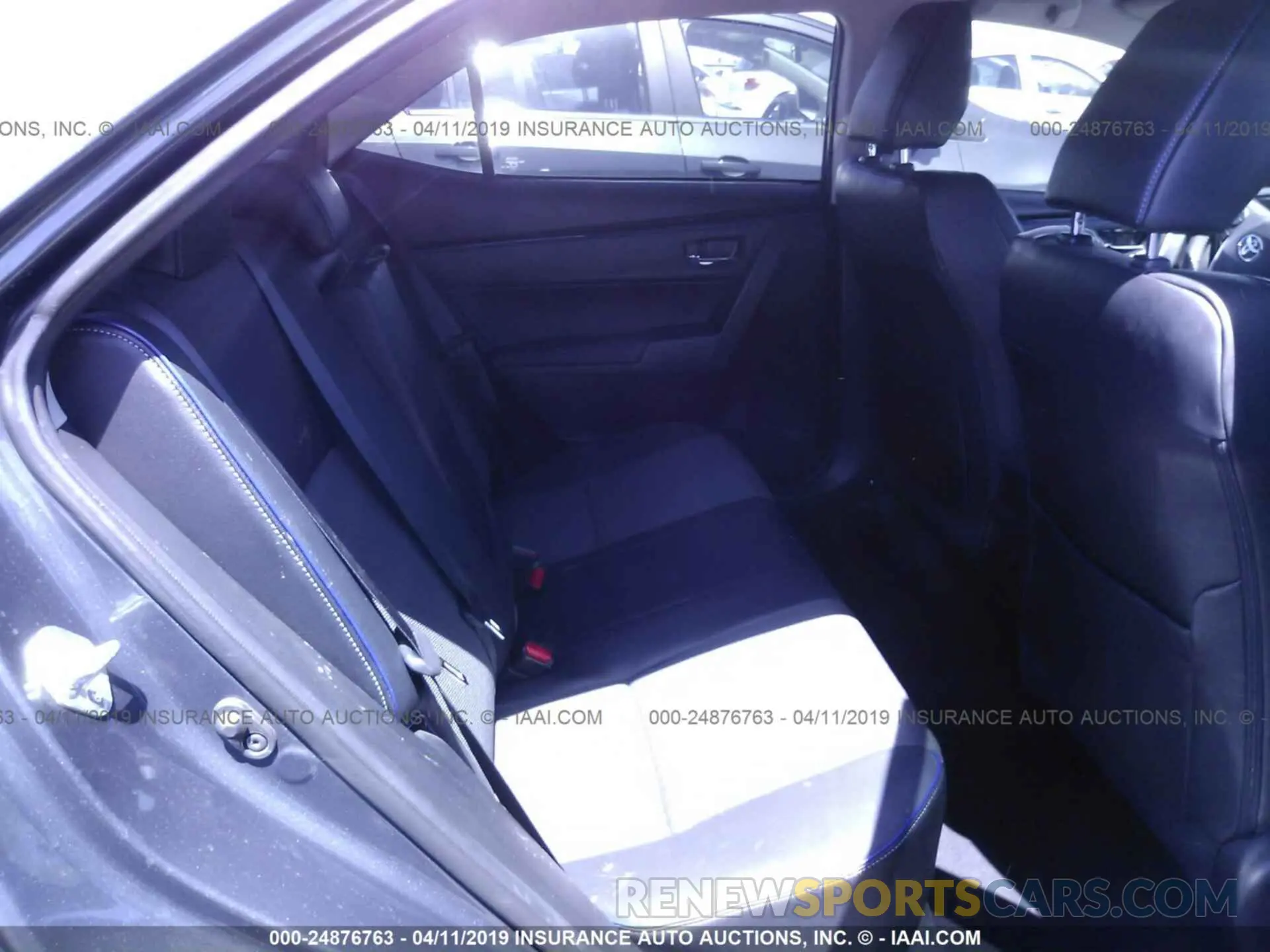 8 Photograph of a damaged car 5YFBURHE8KP863753 TOYOTA COROLLA 2019