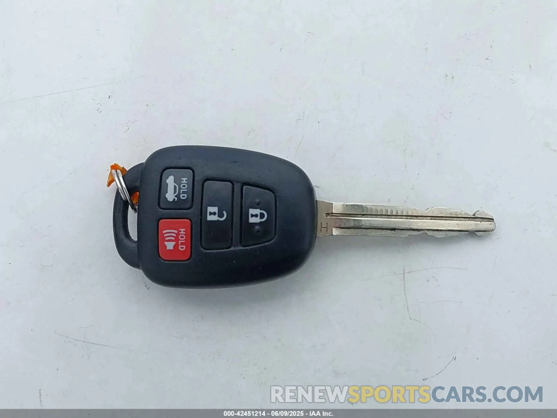 11 Photograph of a damaged car 5YFBURHE8KP863767 TOYOTA COROLLA 2019