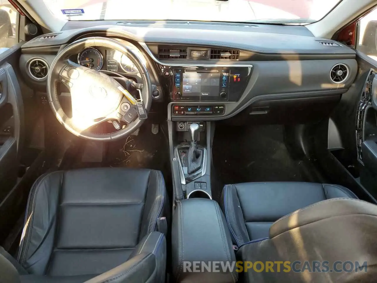 8 Photograph of a damaged car 5YFBURHE8KP875109 TOYOTA COROLLA 2019