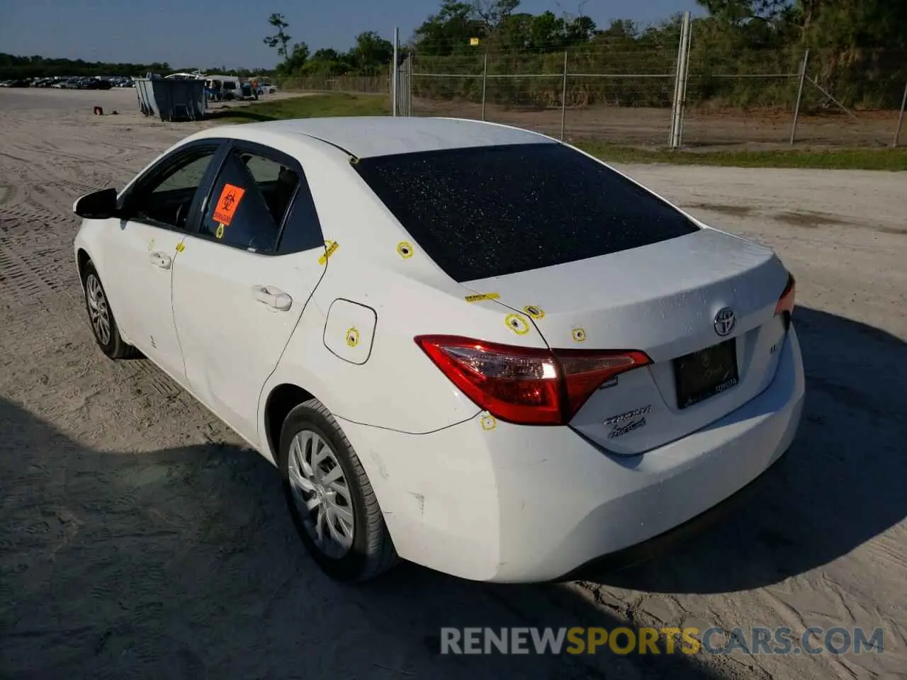3 Photograph of a damaged car 5YFBURHE8KP878821 TOYOTA COROLLA 2019