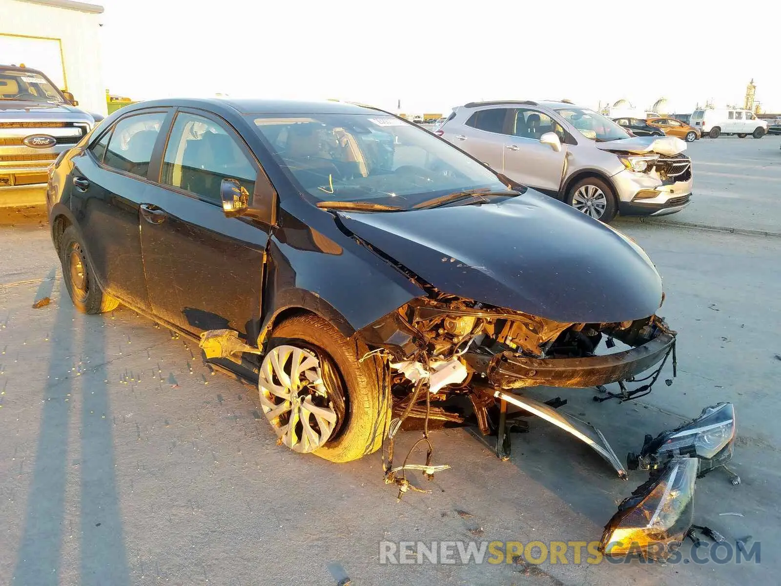 1 Photograph of a damaged car 5YFBURHE8KP882058 TOYOTA COROLLA 2019