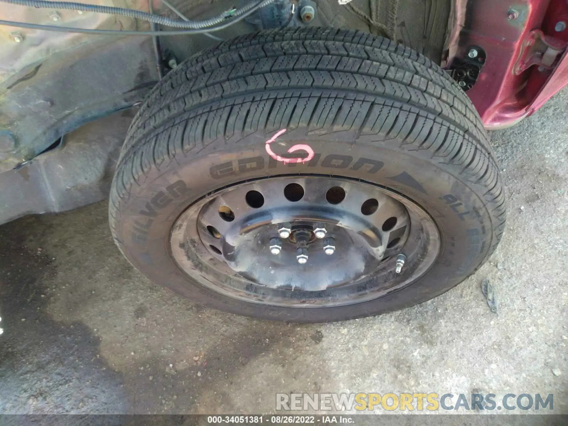 13 Фотография поврежденного автомобиля 5YFBURHE8KP882108 TOYOTA COROLLA 2019