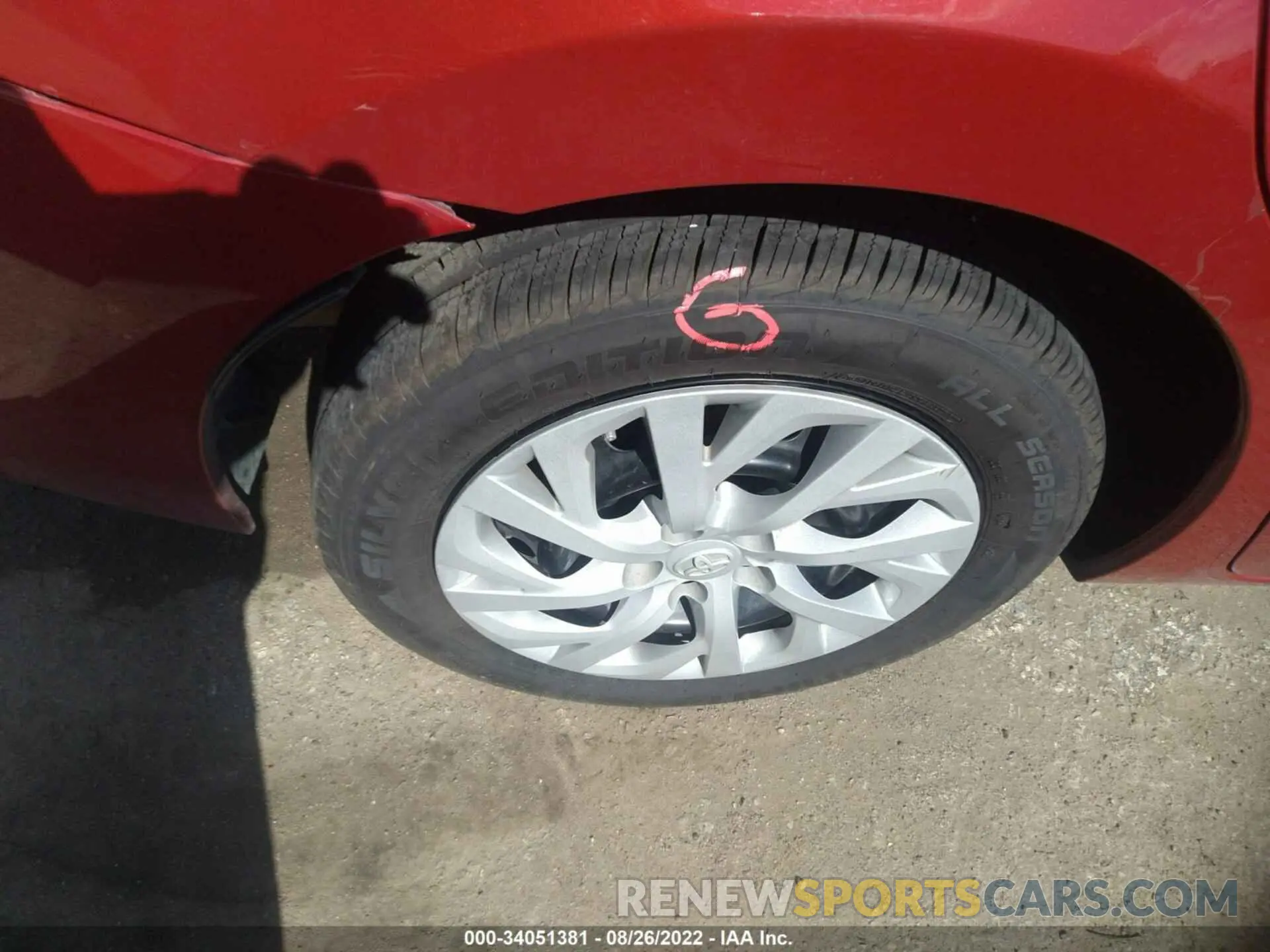 16 Фотография поврежденного автомобиля 5YFBURHE8KP882108 TOYOTA COROLLA 2019