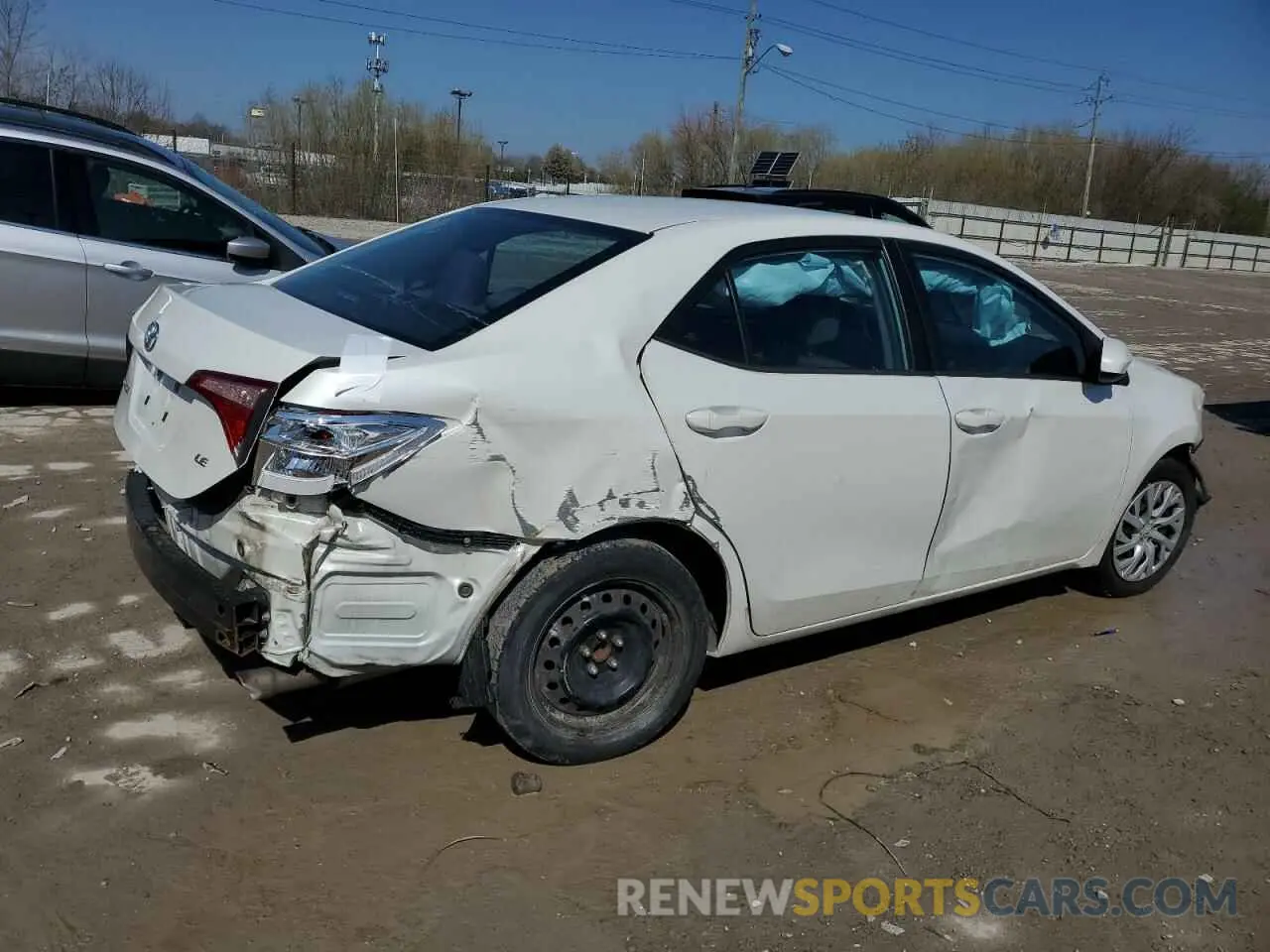 3 Photograph of a damaged car 5YFBURHE8KP883663 TOYOTA COROLLA 2019