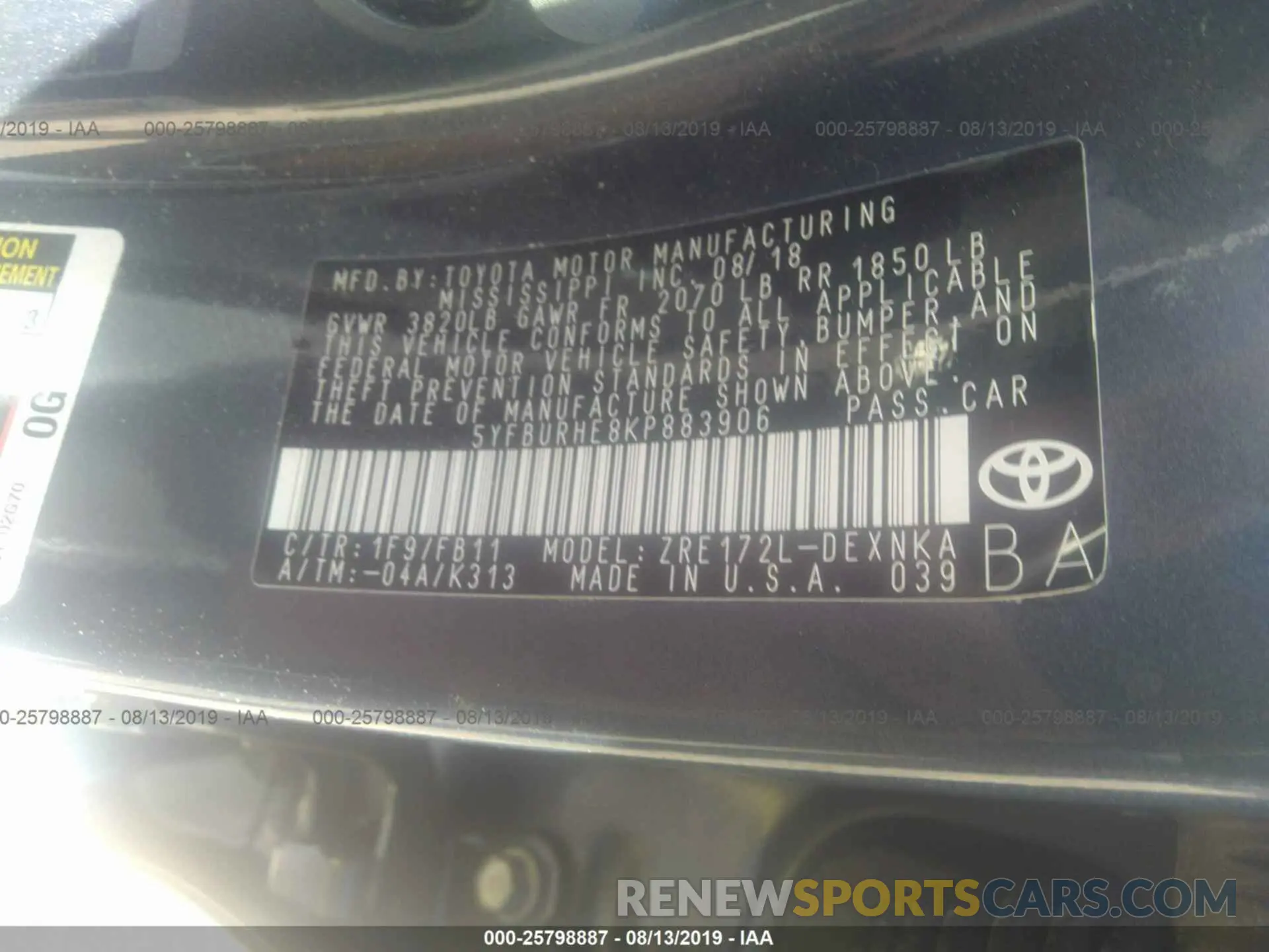 9 Photograph of a damaged car 5YFBURHE8KP883906 TOYOTA COROLLA 2019