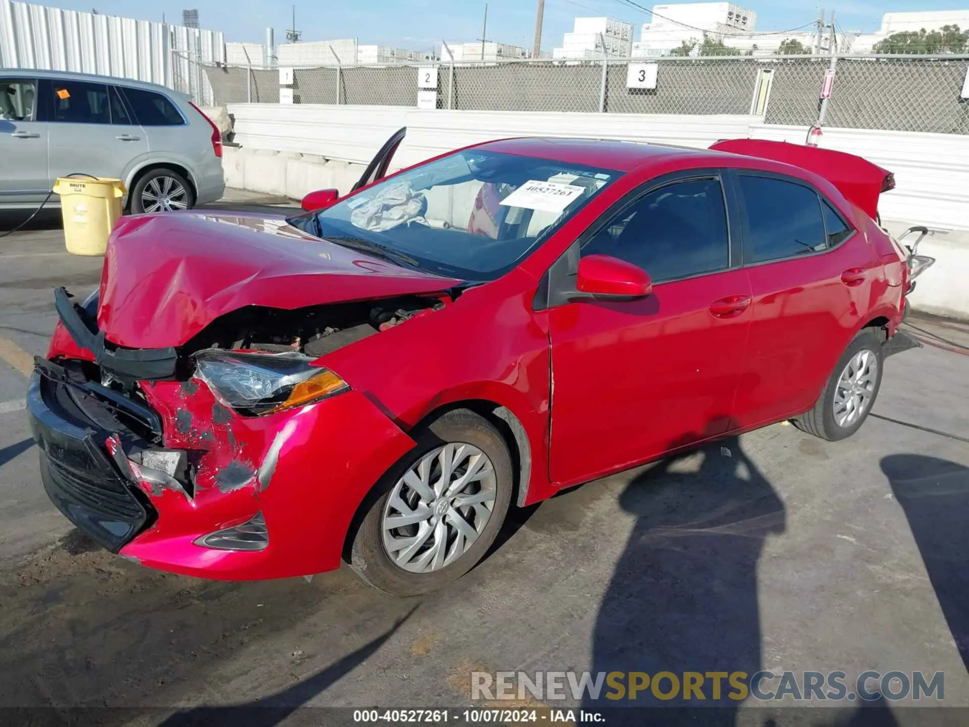 2 Фотография поврежденного автомобиля 5YFBURHE8KP888054 TOYOTA COROLLA 2019