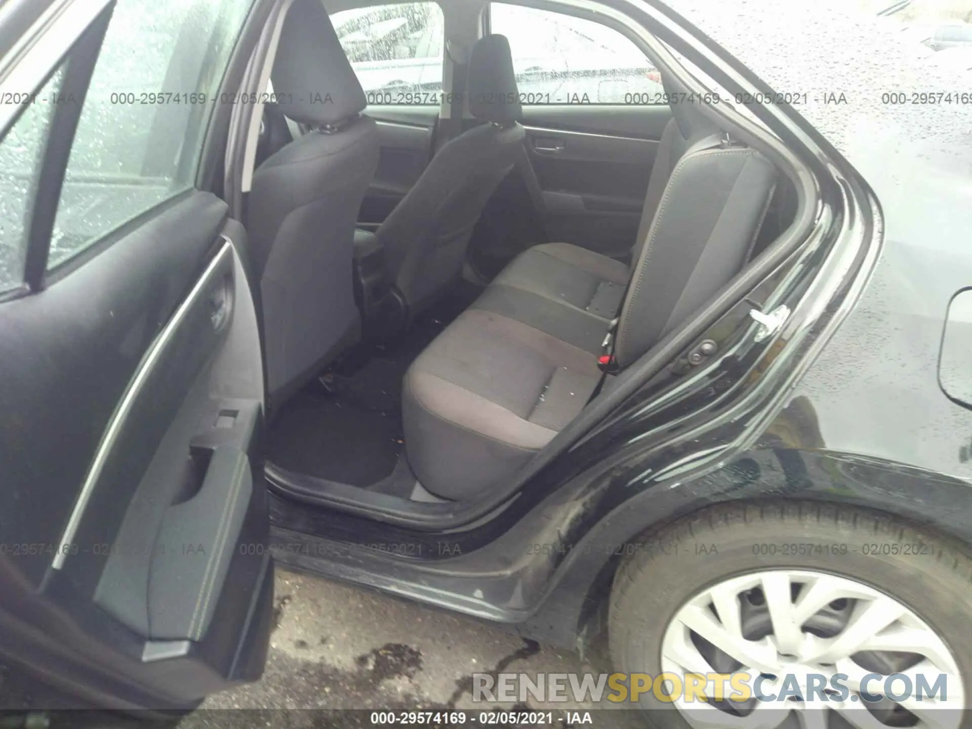 8 Photograph of a damaged car 5YFBURHE8KP888782 TOYOTA COROLLA 2019