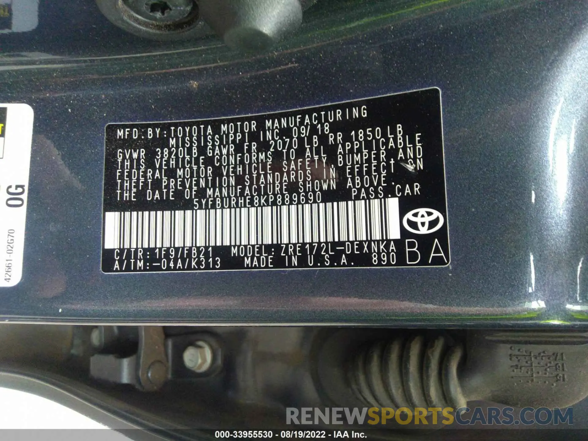 9 Photograph of a damaged car 5YFBURHE8KP889690 TOYOTA COROLLA 2019