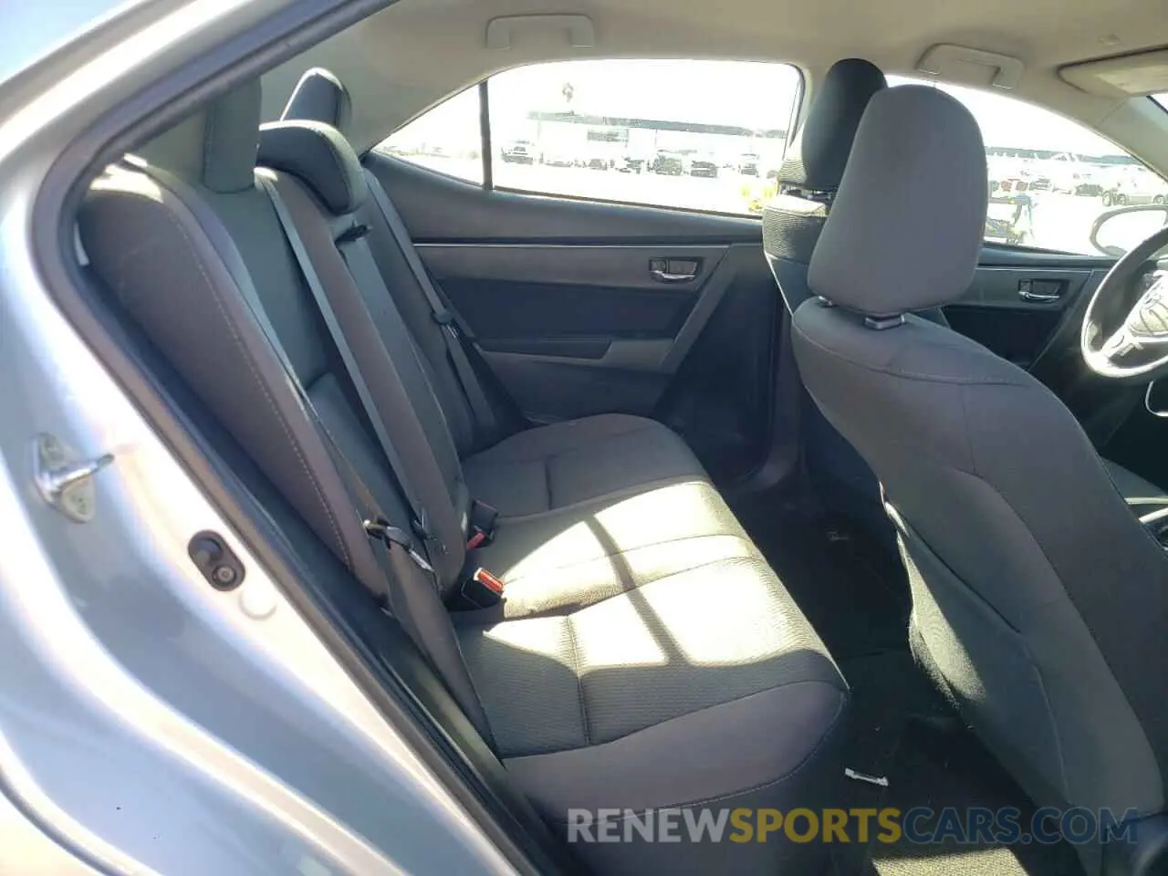 6 Photograph of a damaged car 5YFBURHE8KP889883 TOYOTA COROLLA 2019