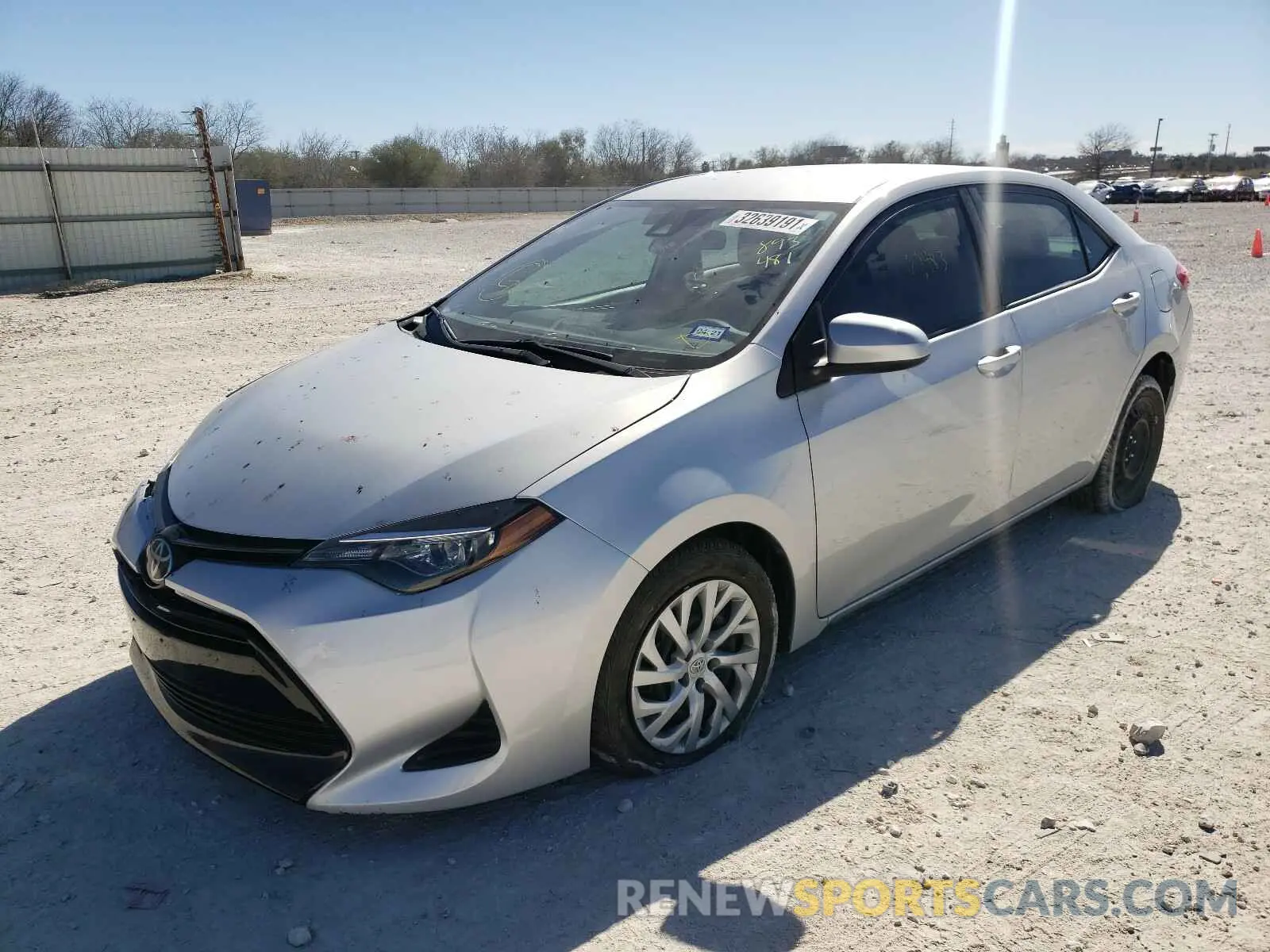 2 Photograph of a damaged car 5YFBURHE8KP893481 TOYOTA COROLLA 2019