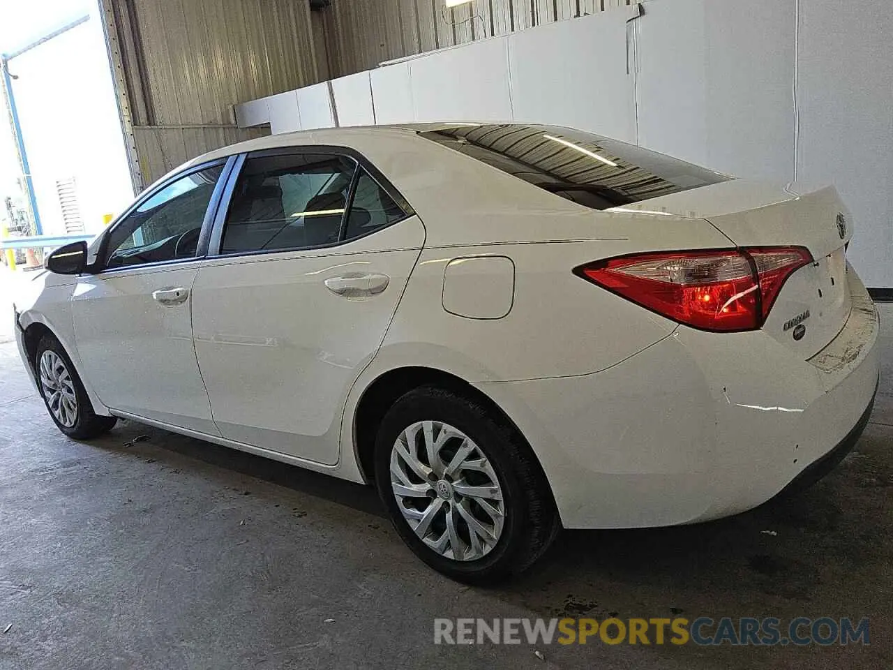 2 Photograph of a damaged car 5YFBURHE8KP894839 TOYOTA COROLLA 2019