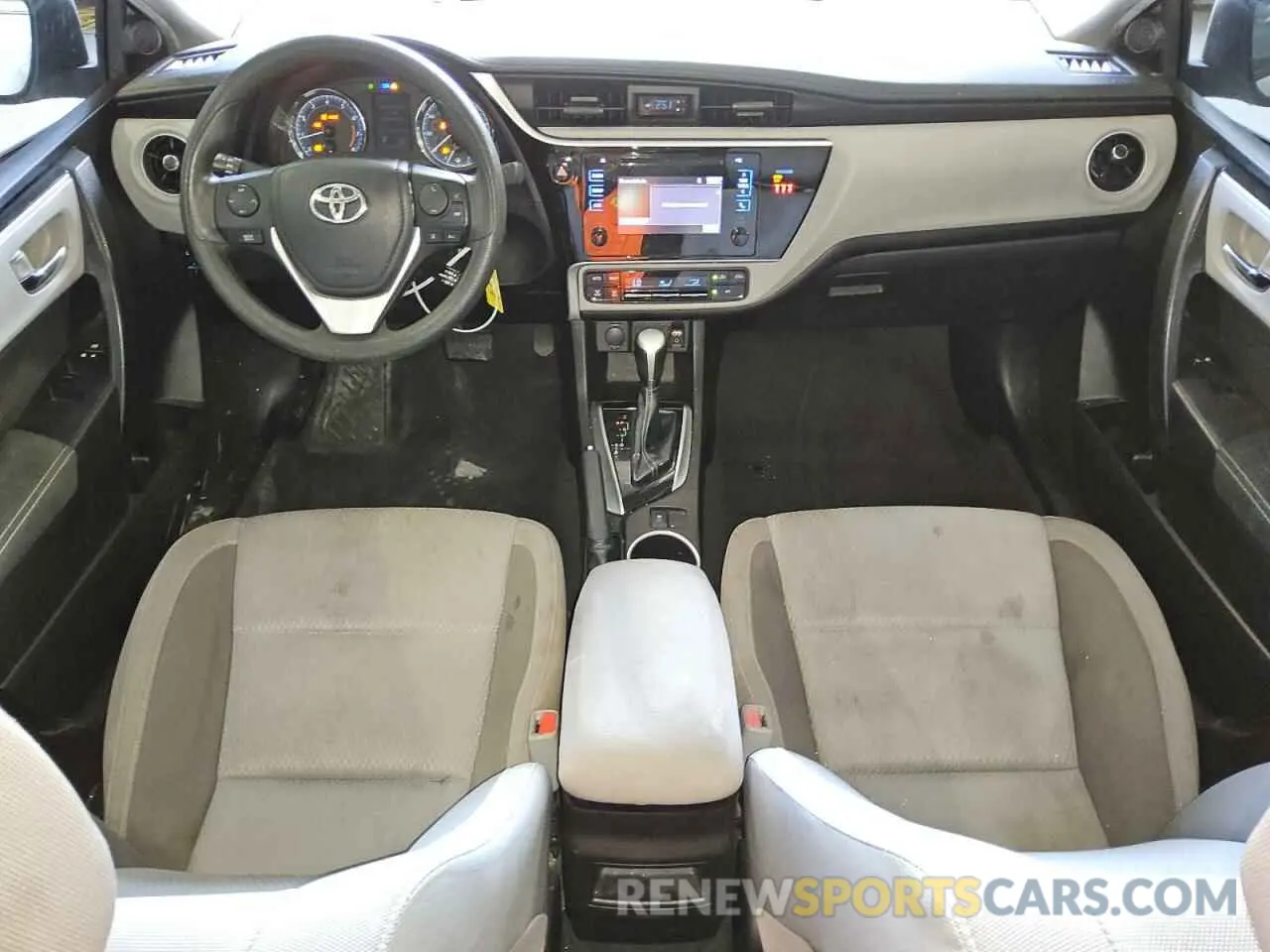 8 Photograph of a damaged car 5YFBURHE8KP894839 TOYOTA COROLLA 2019