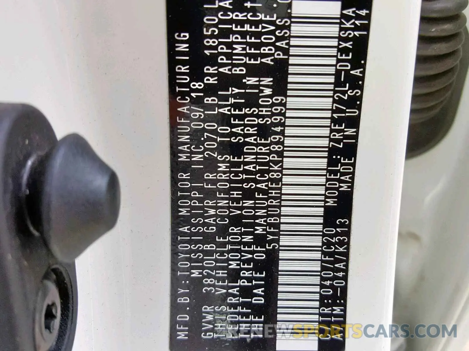 10 Photograph of a damaged car 5YFBURHE8KP894999 TOYOTA COROLLA 2019
