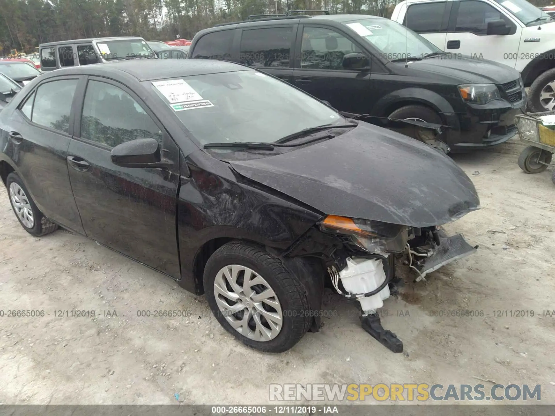 1 Photograph of a damaged car 5YFBURHE8KP895957 TOYOTA COROLLA 2019