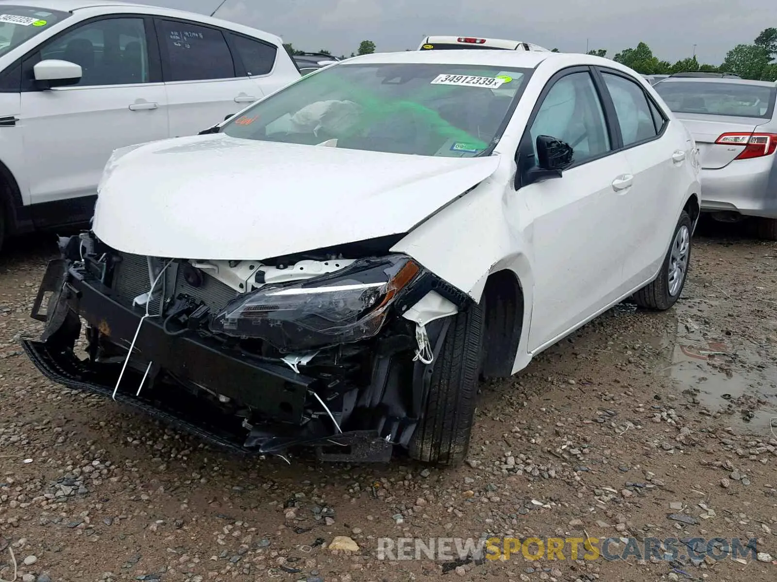 2 Photograph of a damaged car 5YFBURHE8KP898096 TOYOTA COROLLA 2019