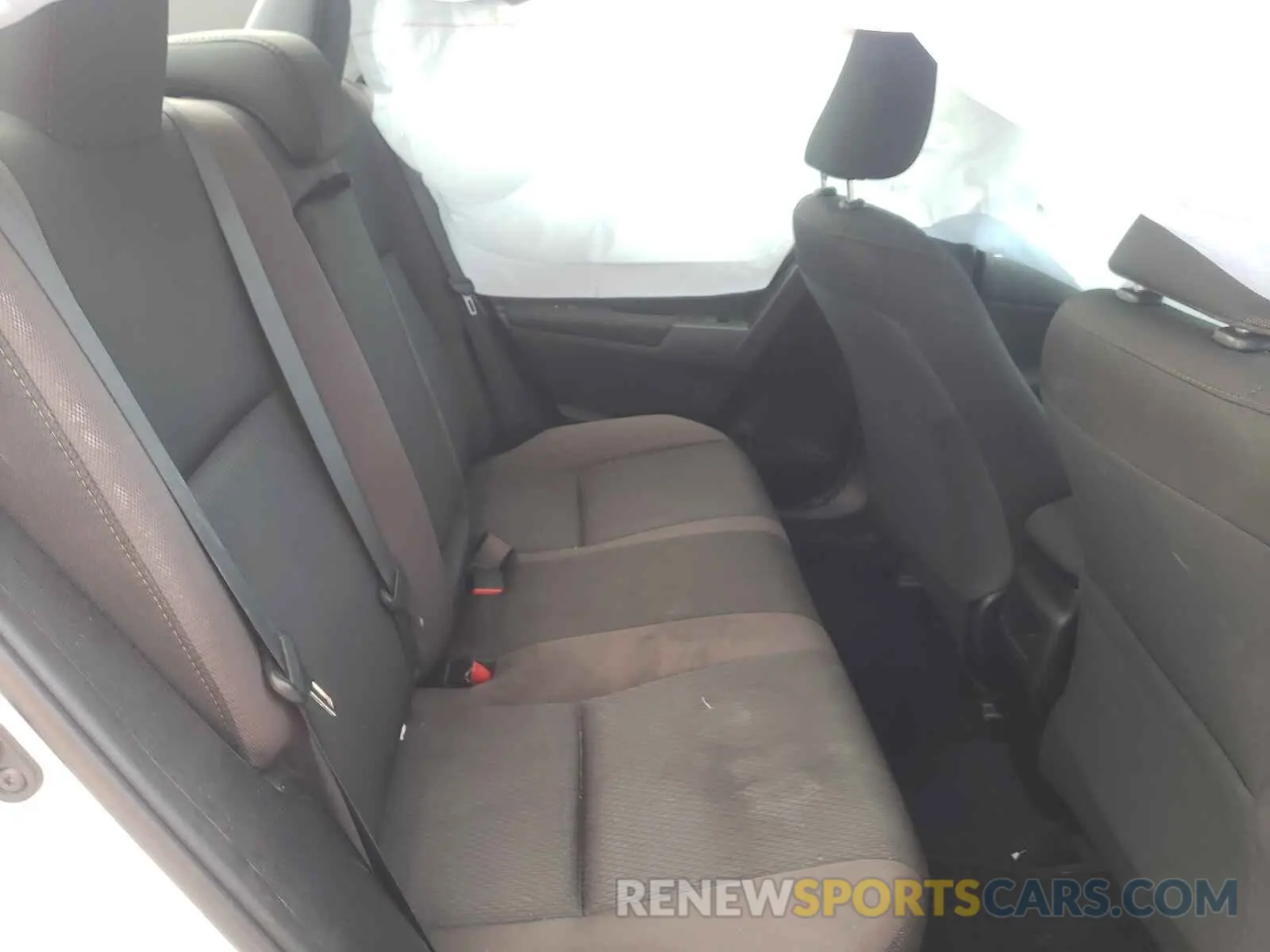 6 Photograph of a damaged car 5YFBURHE8KP900235 TOYOTA COROLLA 2019