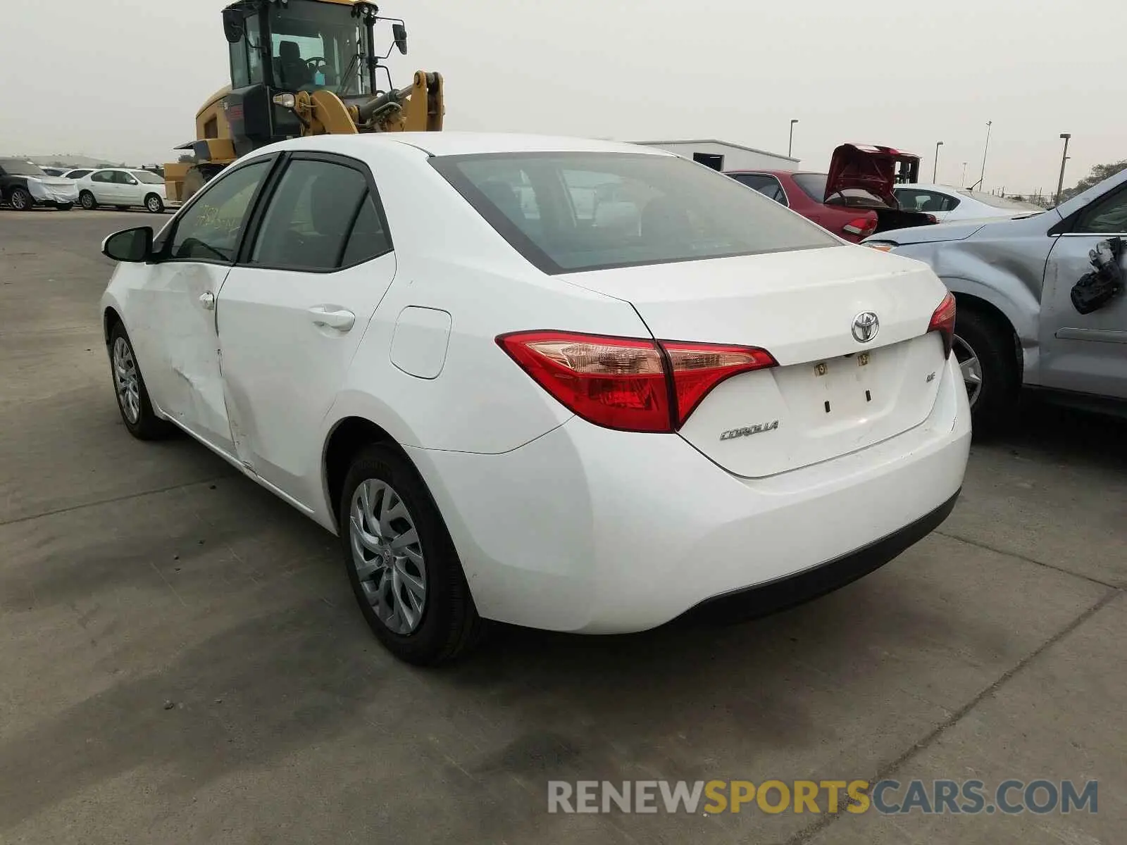 3 Photograph of a damaged car 5YFBURHE8KP910103 TOYOTA COROLLA 2019