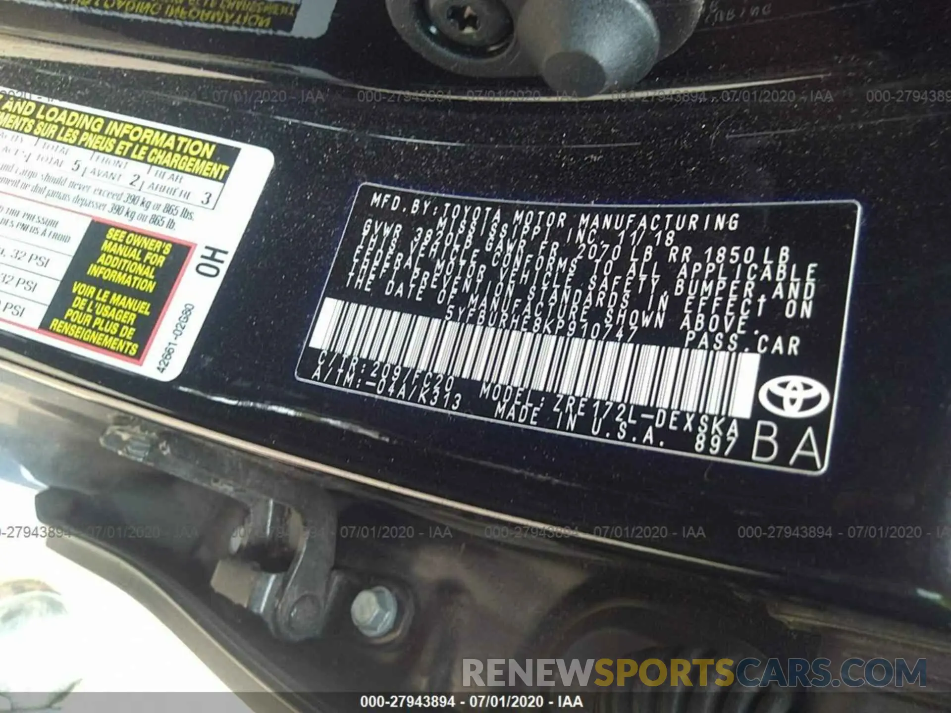 9 Photograph of a damaged car 5YFBURHE8KP910747 TOYOTA COROLLA 2019