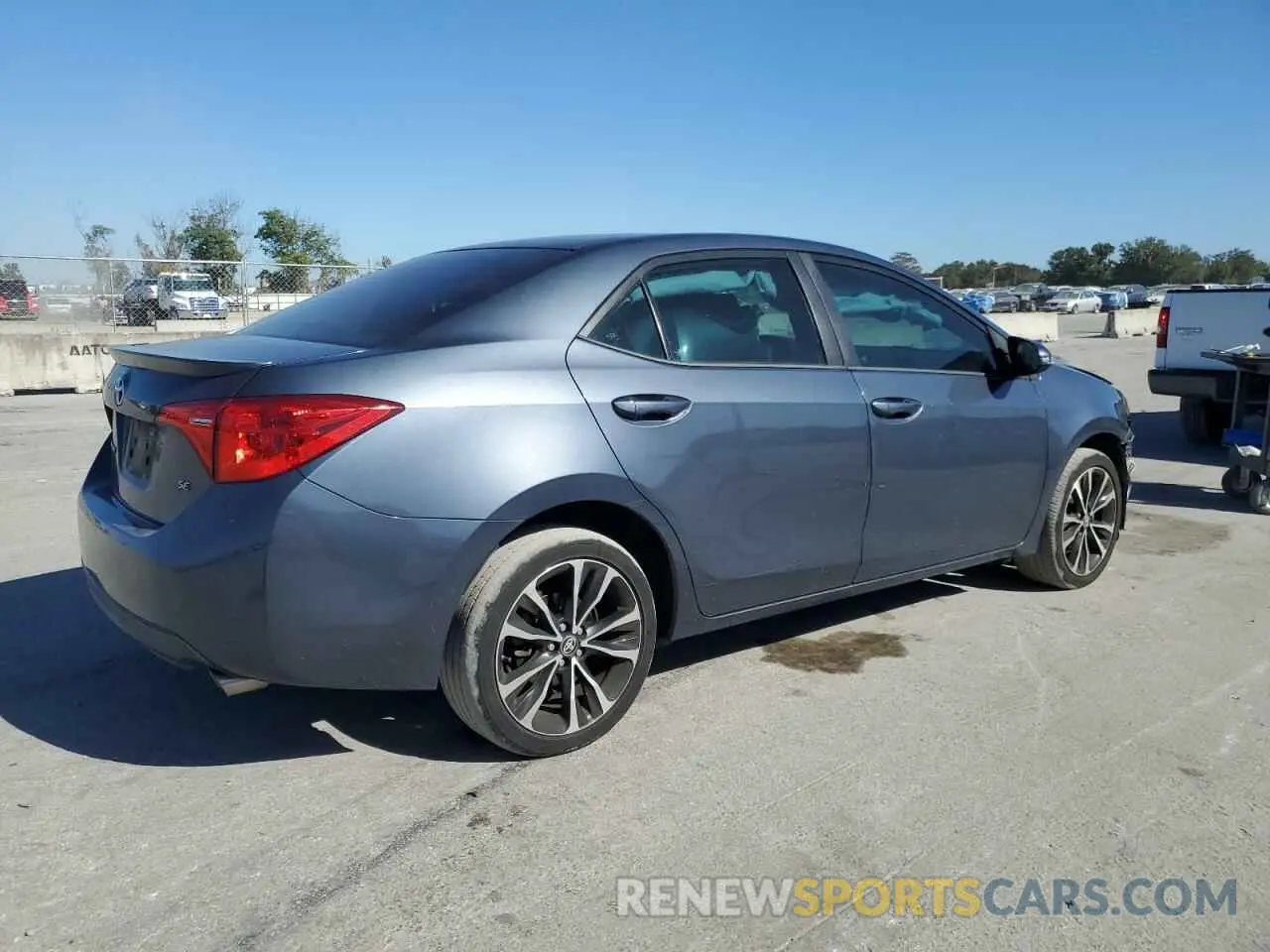 3 Photograph of a damaged car 5YFBURHE8KP915186 TOYOTA COROLLA 2019
