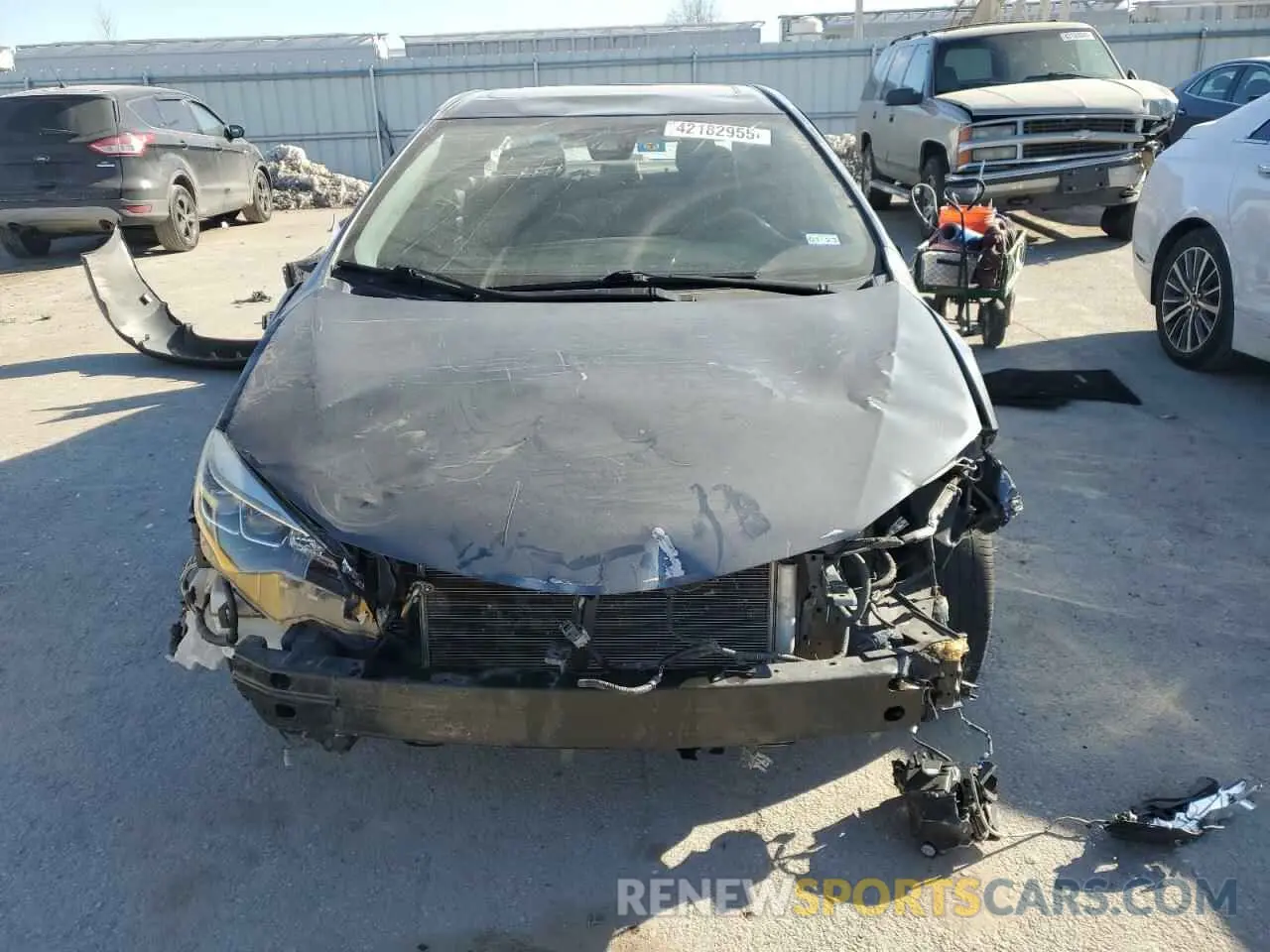 5 Photograph of a damaged car 5YFBURHE8KP918203 TOYOTA COROLLA 2019