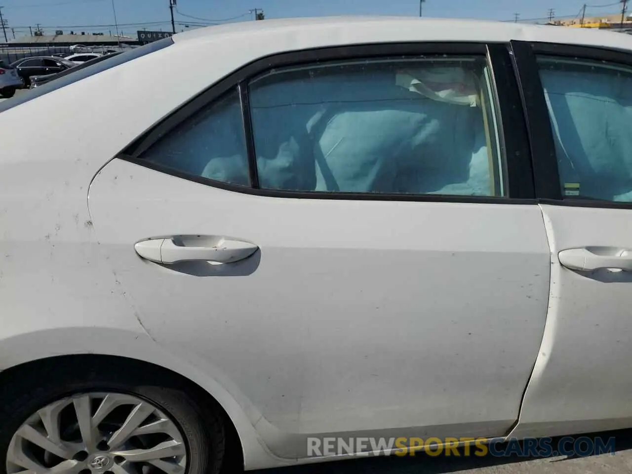 10 Photograph of a damaged car 5YFBURHE8KP920646 TOYOTA COROLLA 2019