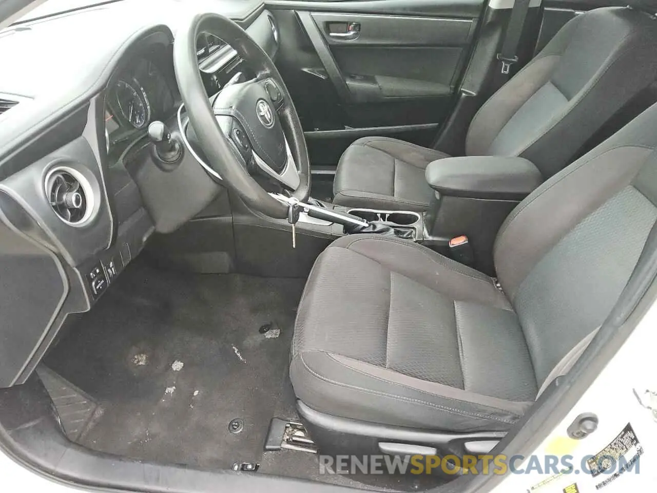 7 Фотография поврежденного автомобиля 5YFBURHE8KP922123 TOYOTA COROLLA 2019