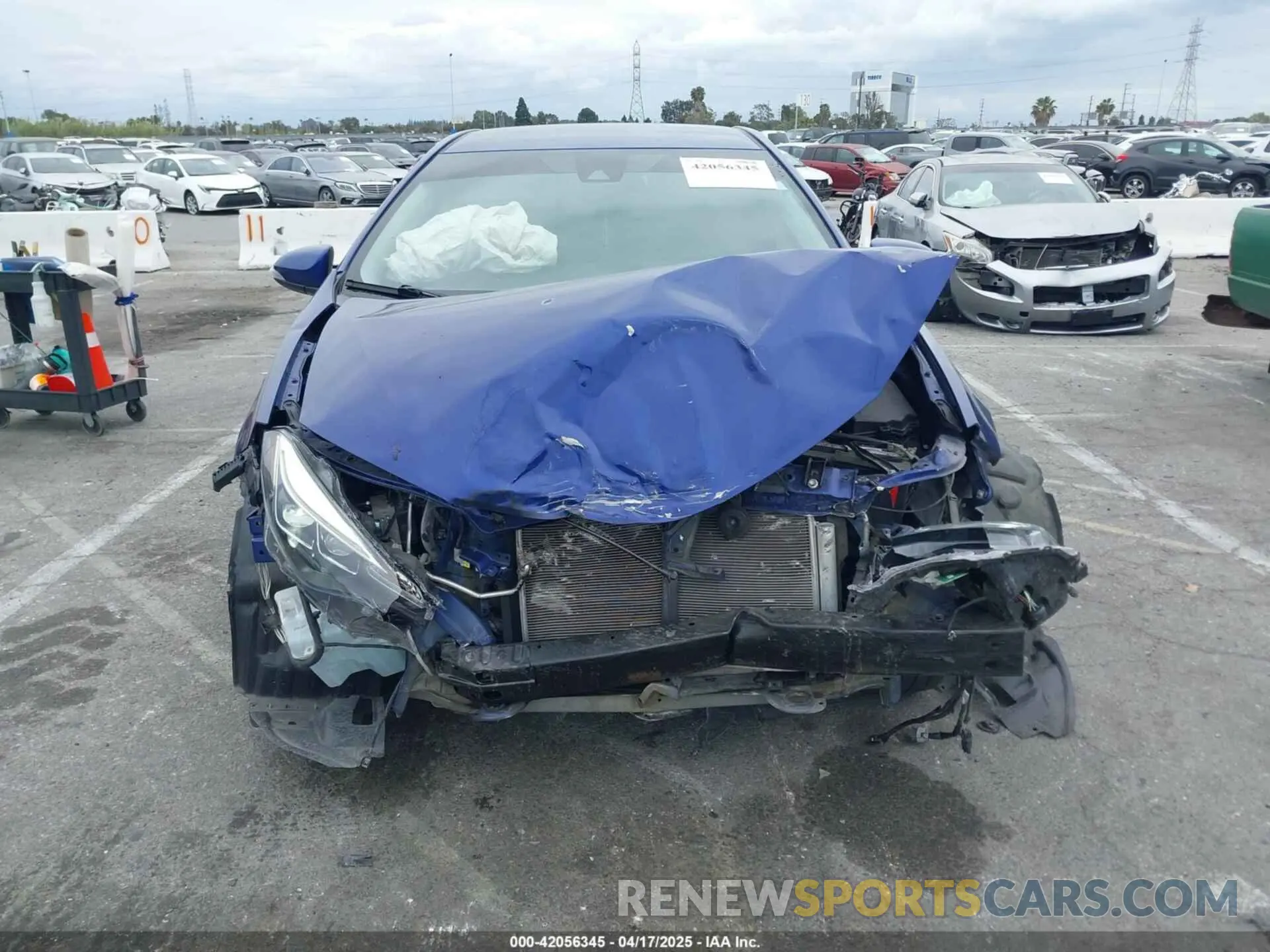 13 Photograph of a damaged car 5YFBURHE8KP926043 TOYOTA COROLLA 2019