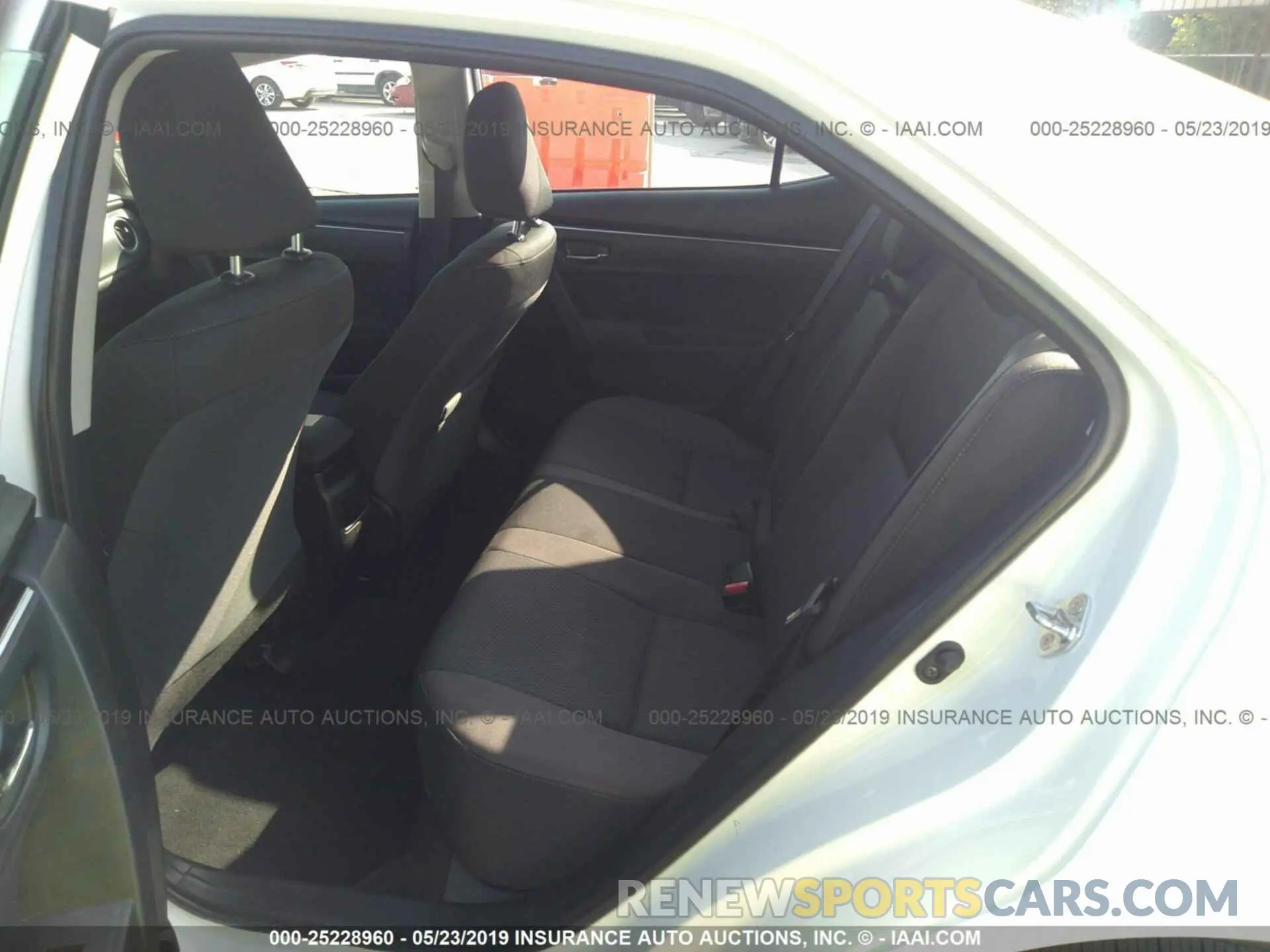 8 Photograph of a damaged car 5YFBURHE8KP926687 TOYOTA COROLLA 2019