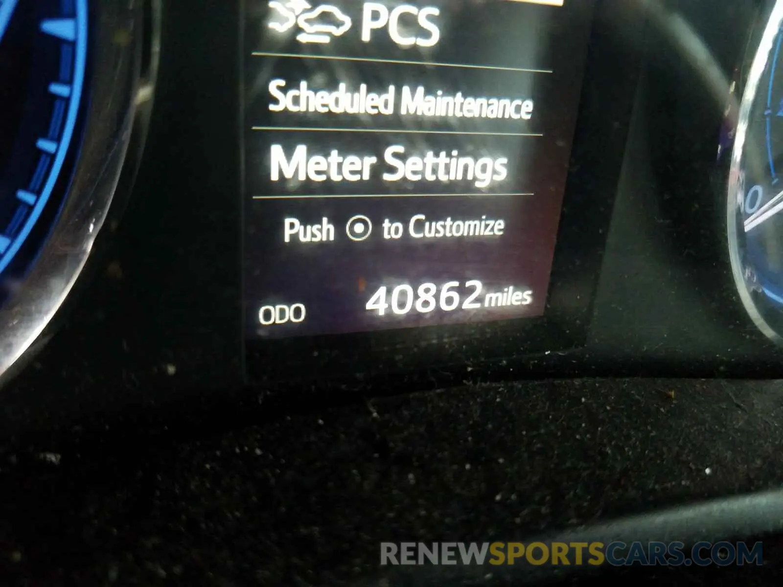 8 Photograph of a damaged car 5YFBURHE8KP931484 TOYOTA COROLLA 2019