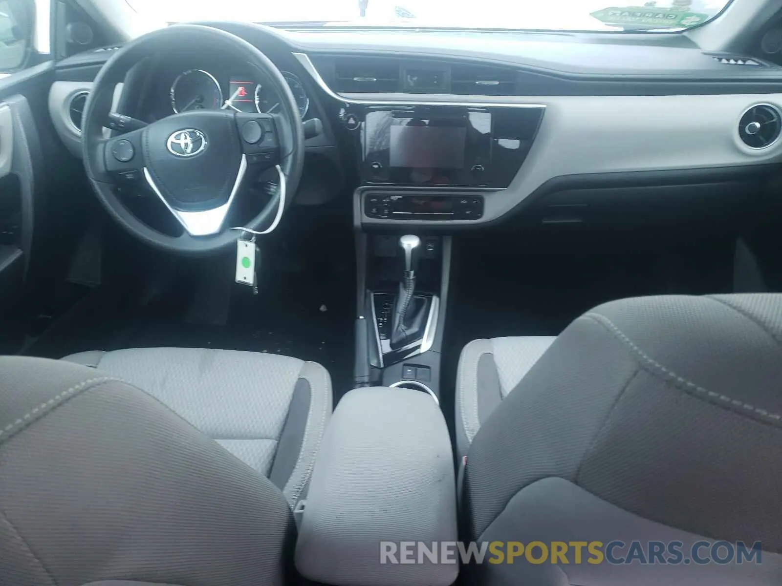 9 Photograph of a damaged car 5YFBURHE8KP936247 TOYOTA COROLLA 2019