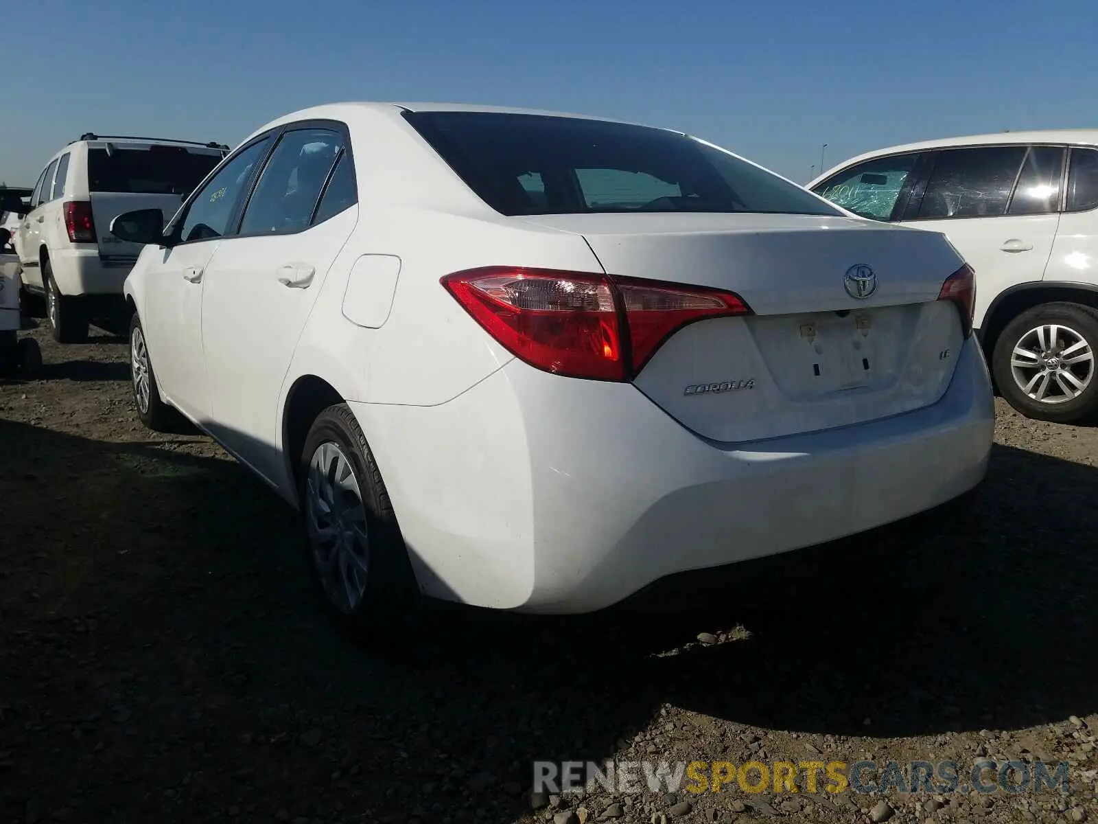 3 Photograph of a damaged car 5YFBURHE8KP937690 TOYOTA COROLLA 2019
