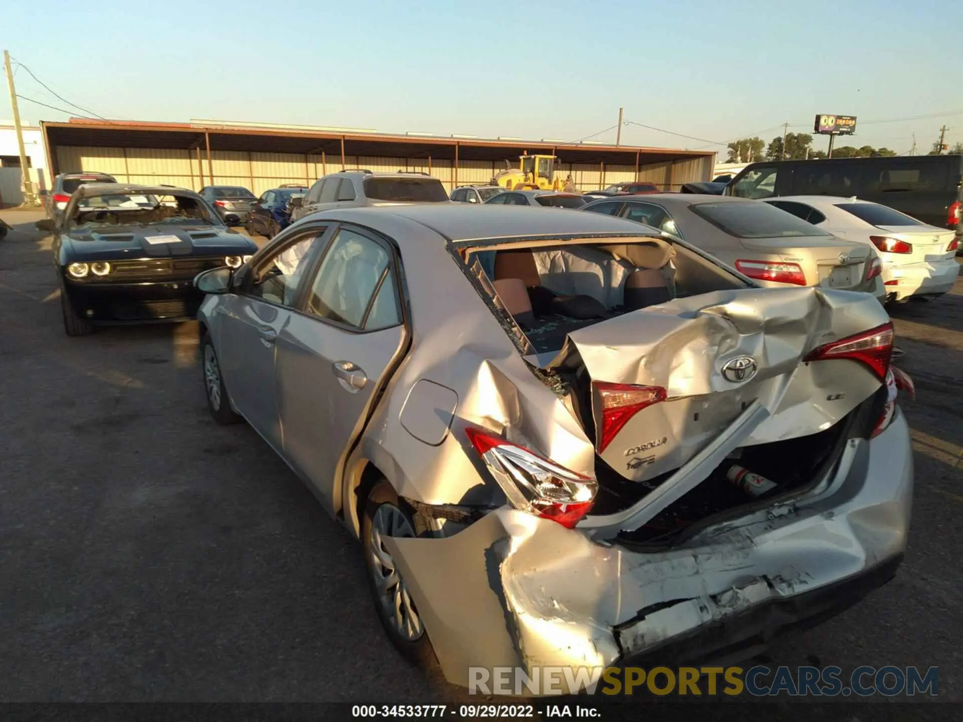 3 Photograph of a damaged car 5YFBURHE8KP939925 TOYOTA COROLLA 2019