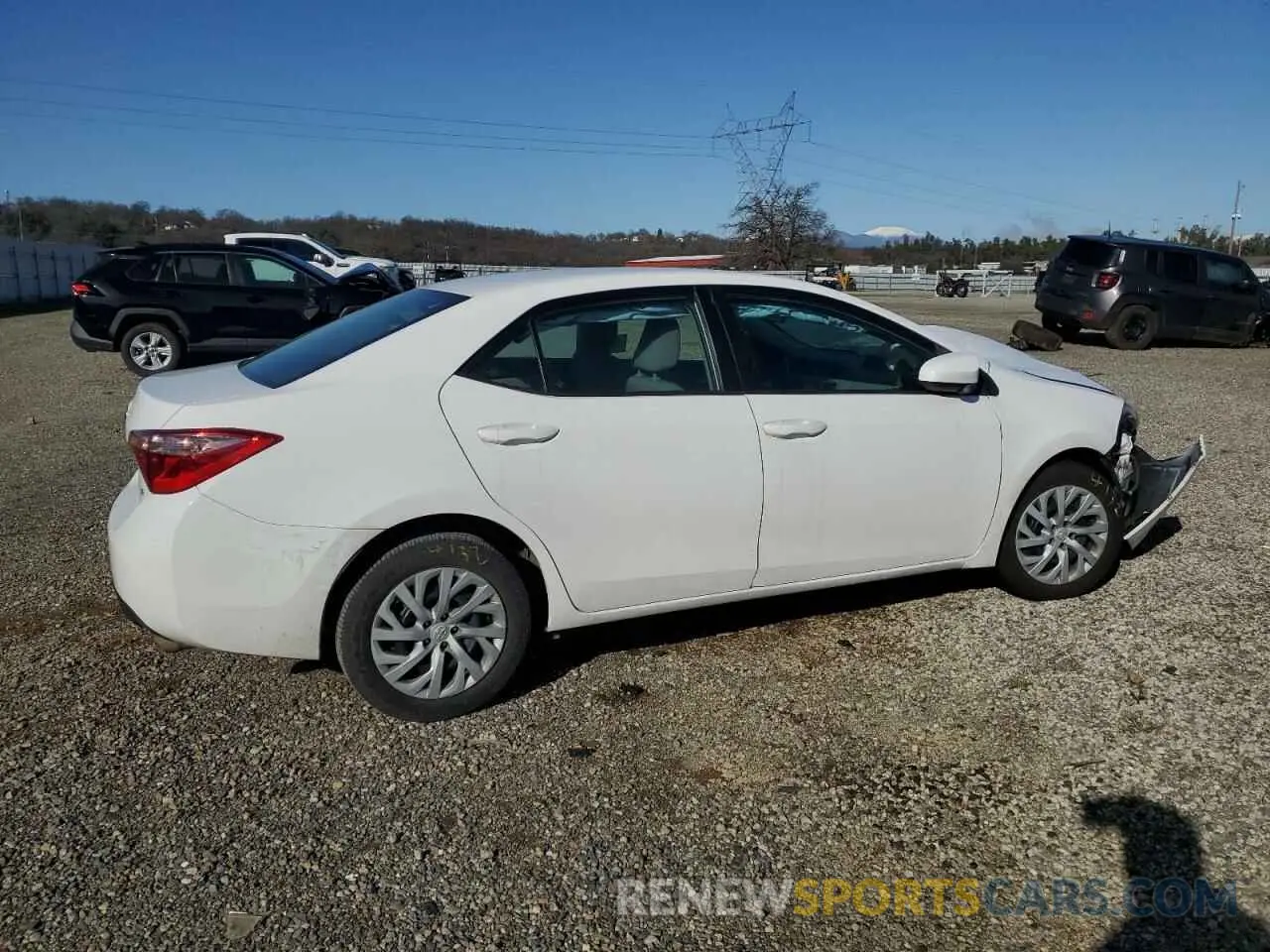 3 Photograph of a damaged car 5YFBURHE9KP859856 TOYOTA COROLLA 2019