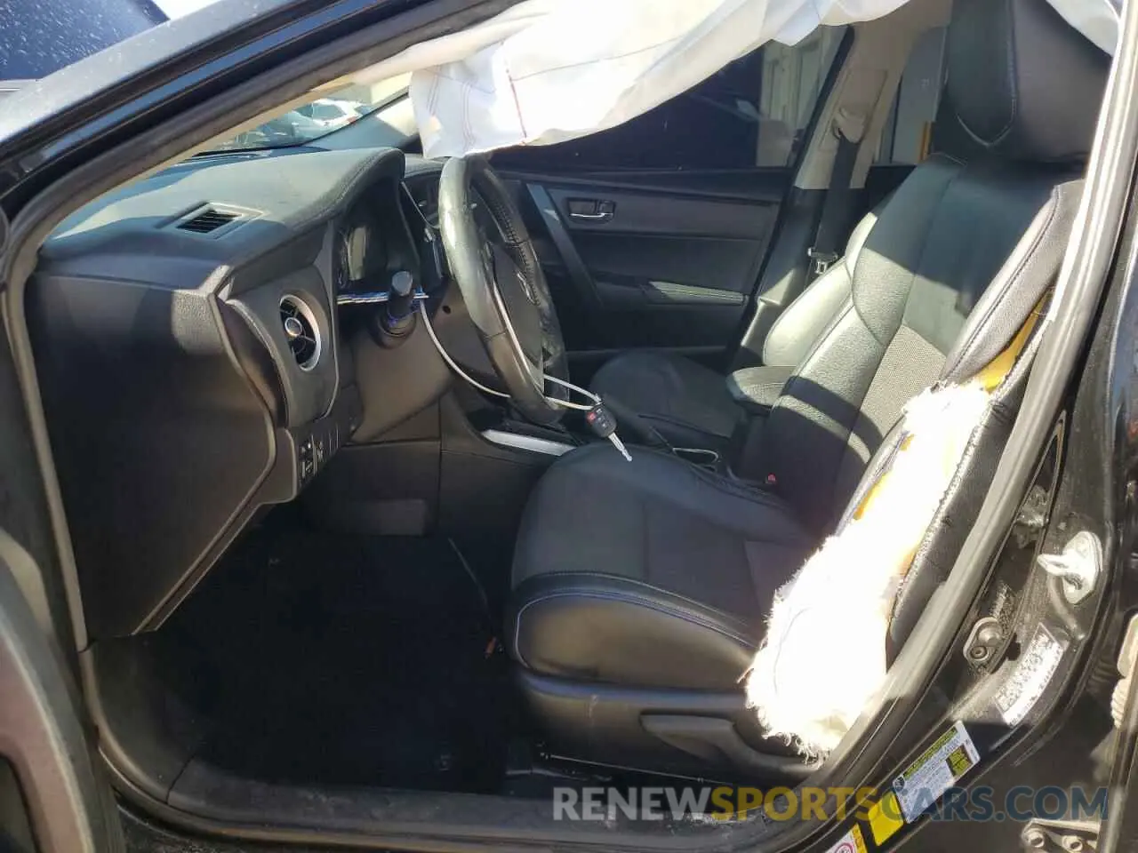 7 Photograph of a damaged car 5YFBURHE9KP864989 TOYOTA COROLLA 2019