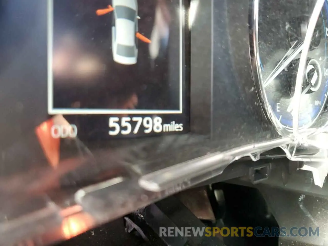 8 Photograph of a damaged car 5YFBURHE9KP865947 TOYOTA COROLLA 2019