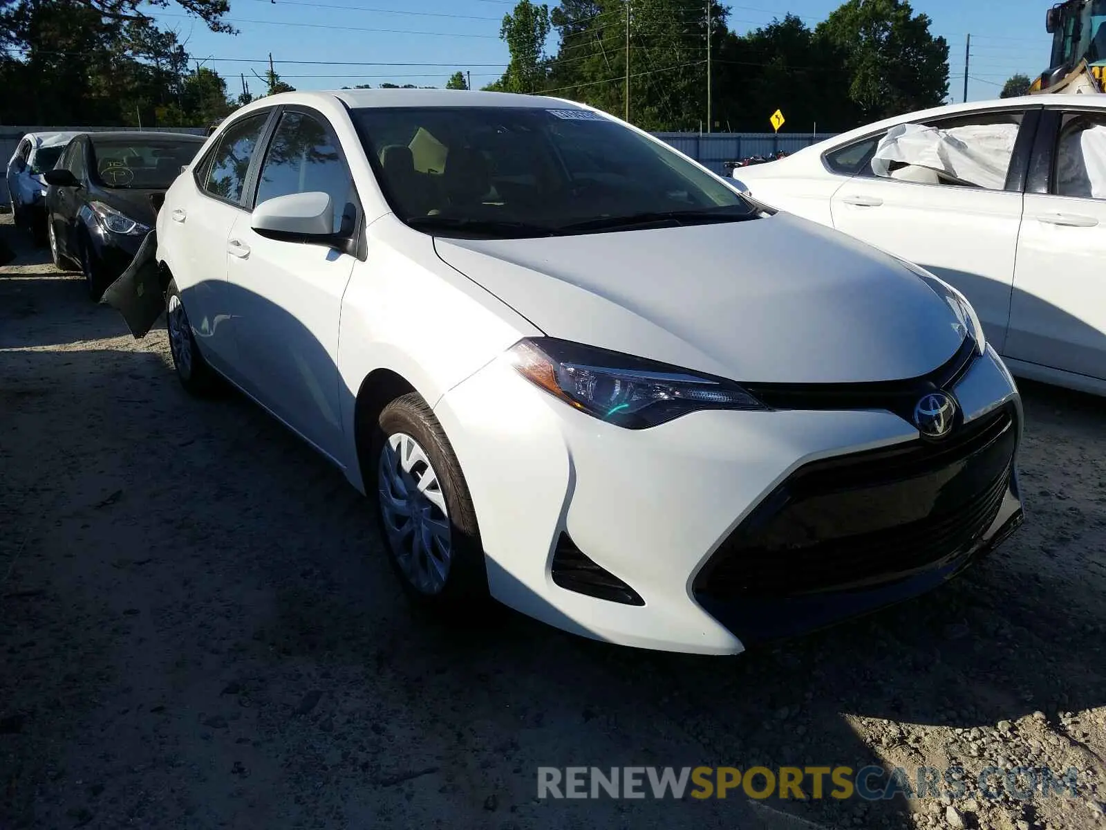 1 Photograph of a damaged car 5YFBURHE9KP867505 TOYOTA COROLLA 2019